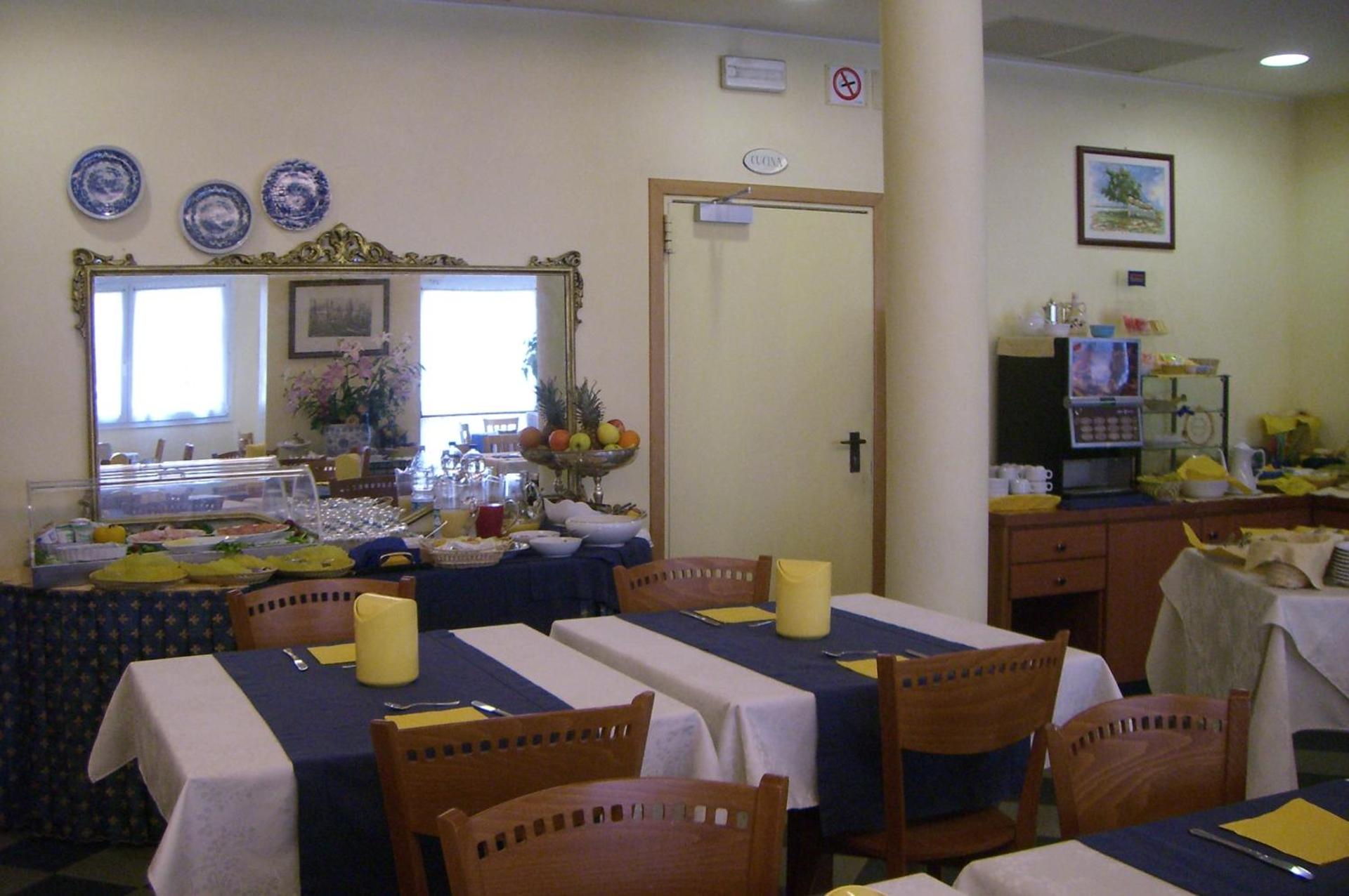 Hotel Lido - Photo 36