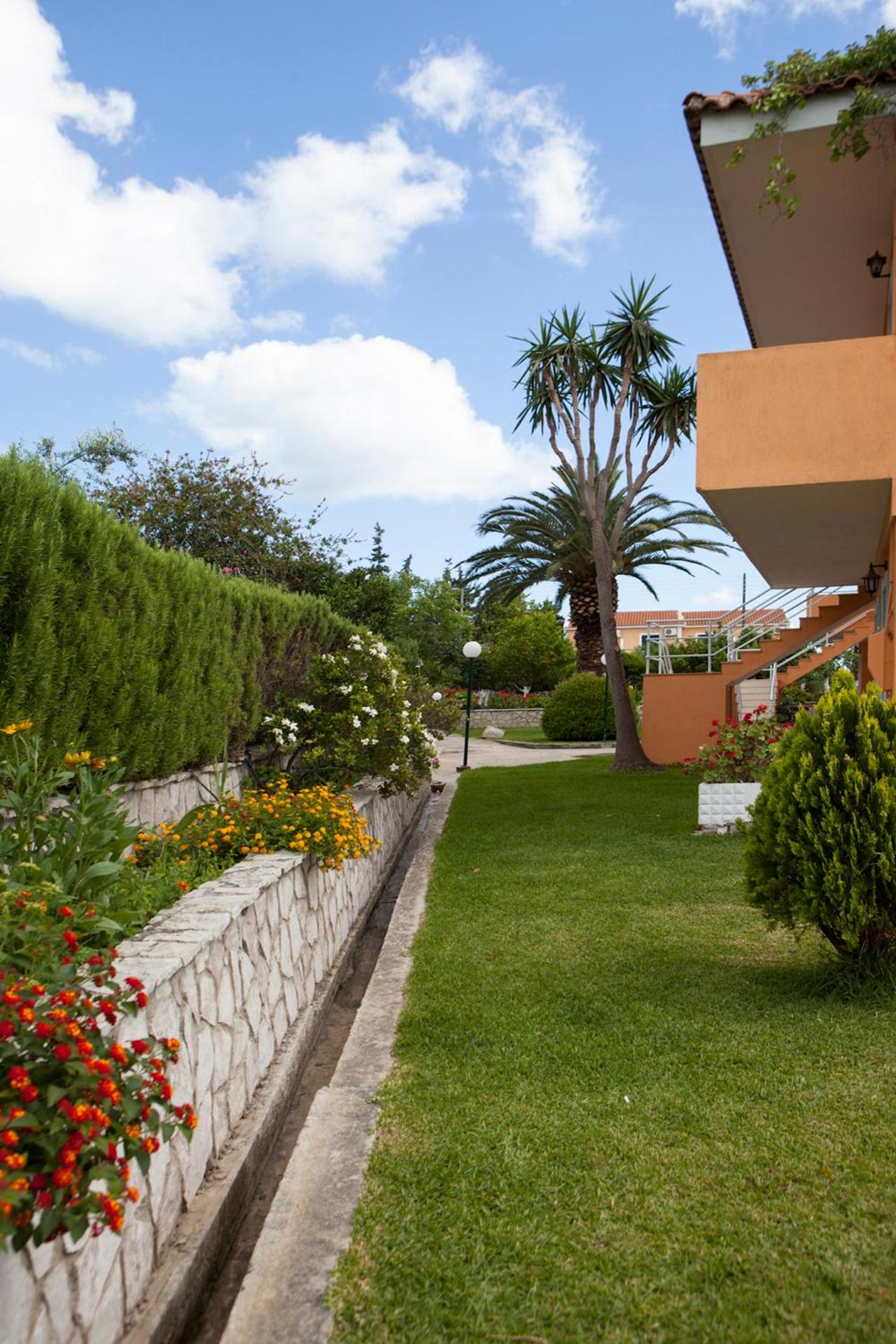 Mirtia Studios - Photo 41