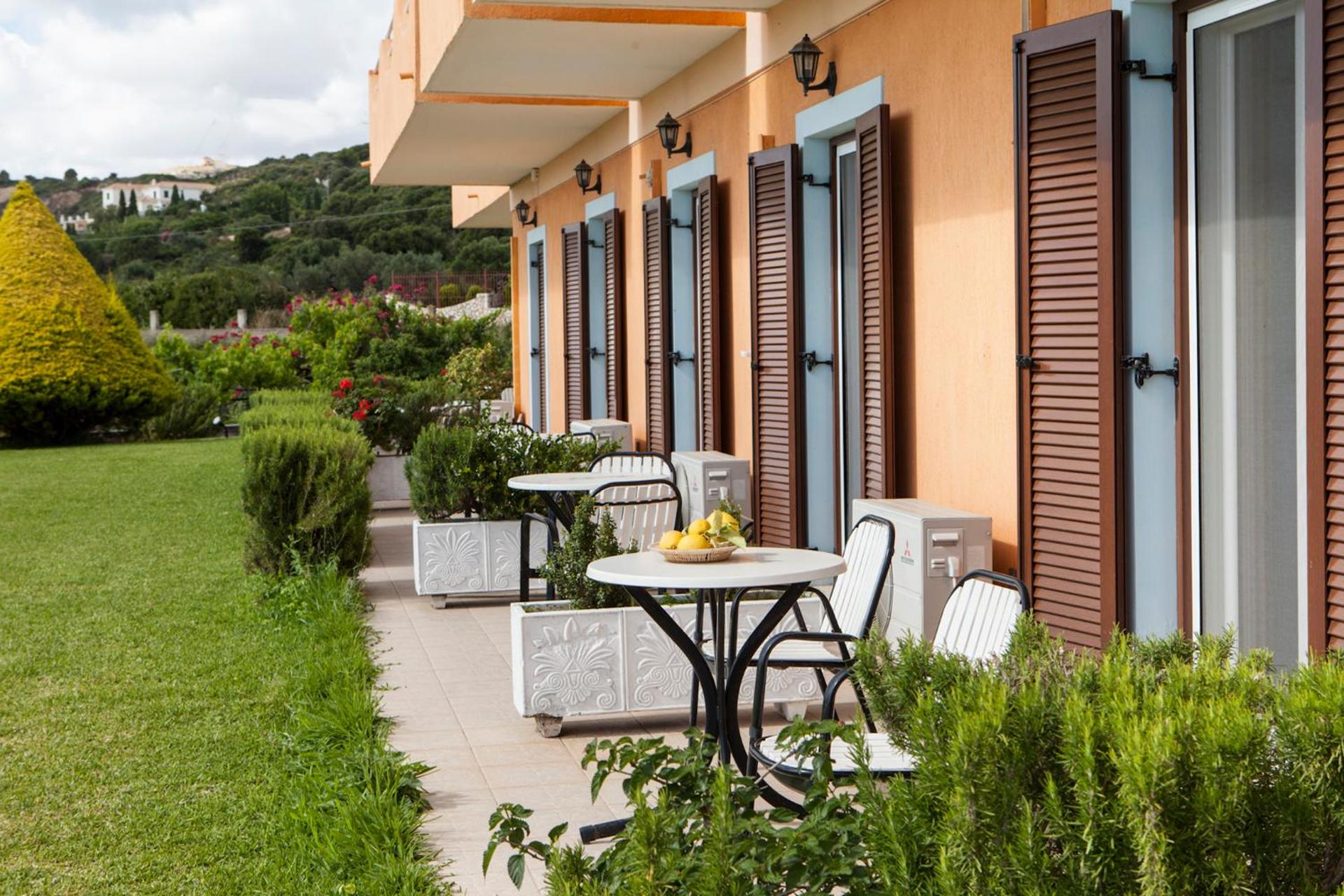 Mirtia Studios - Photo 43