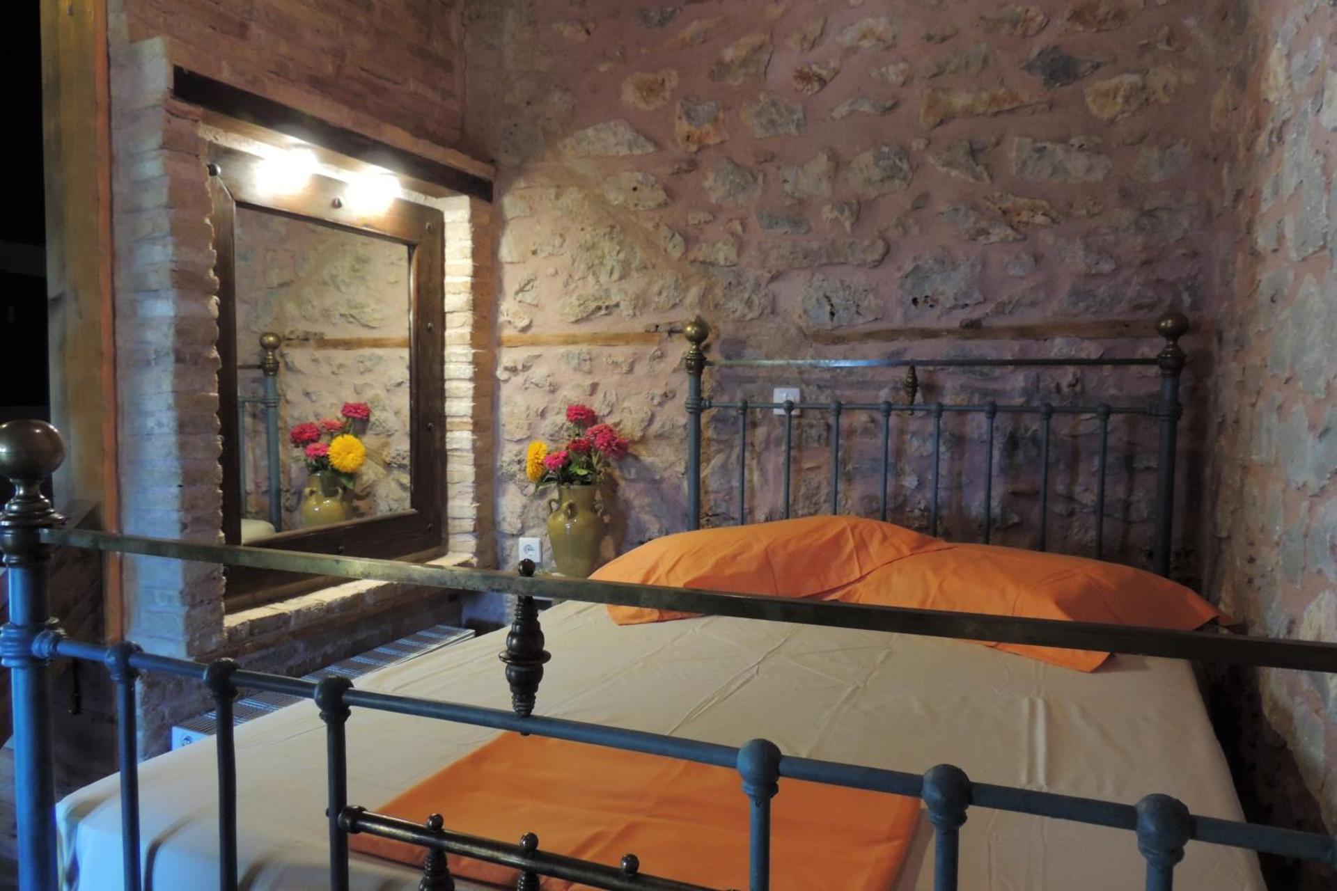 Small Stone Maisonette 1 - Photo 20