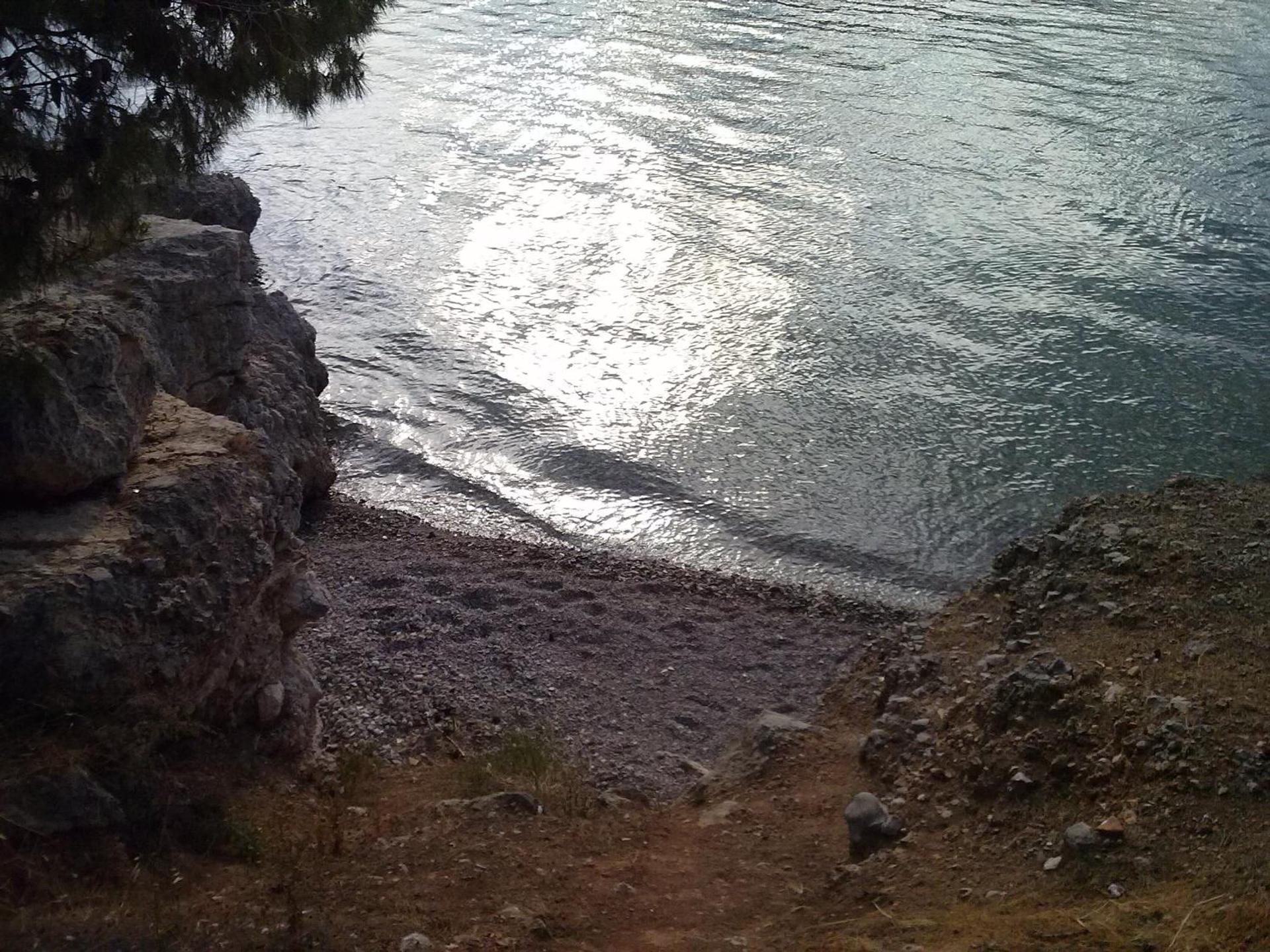 ''EPAVLIS boutique GALAXIDI'' - Photo 182