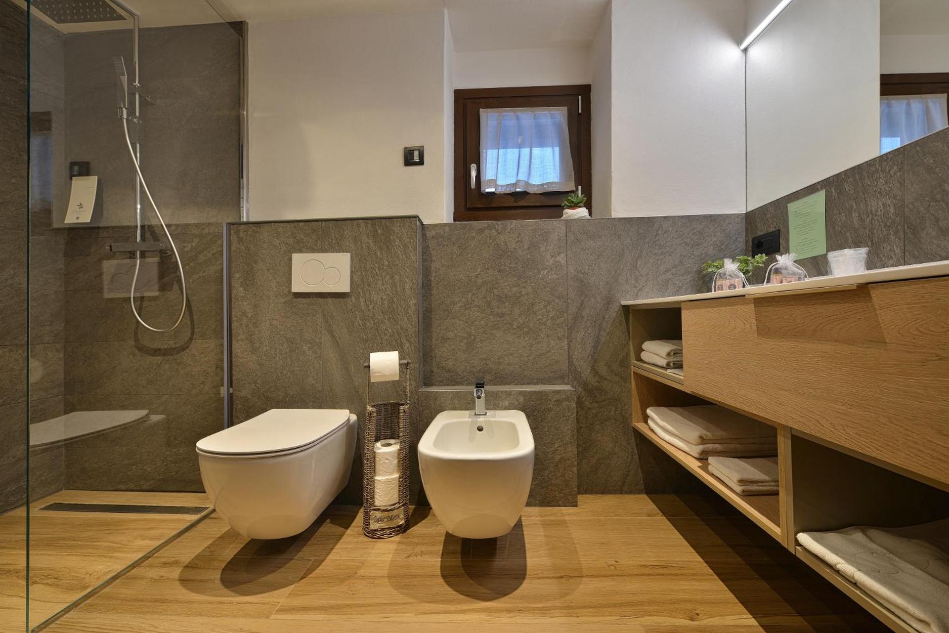 Hotel Margherita - Photo 39