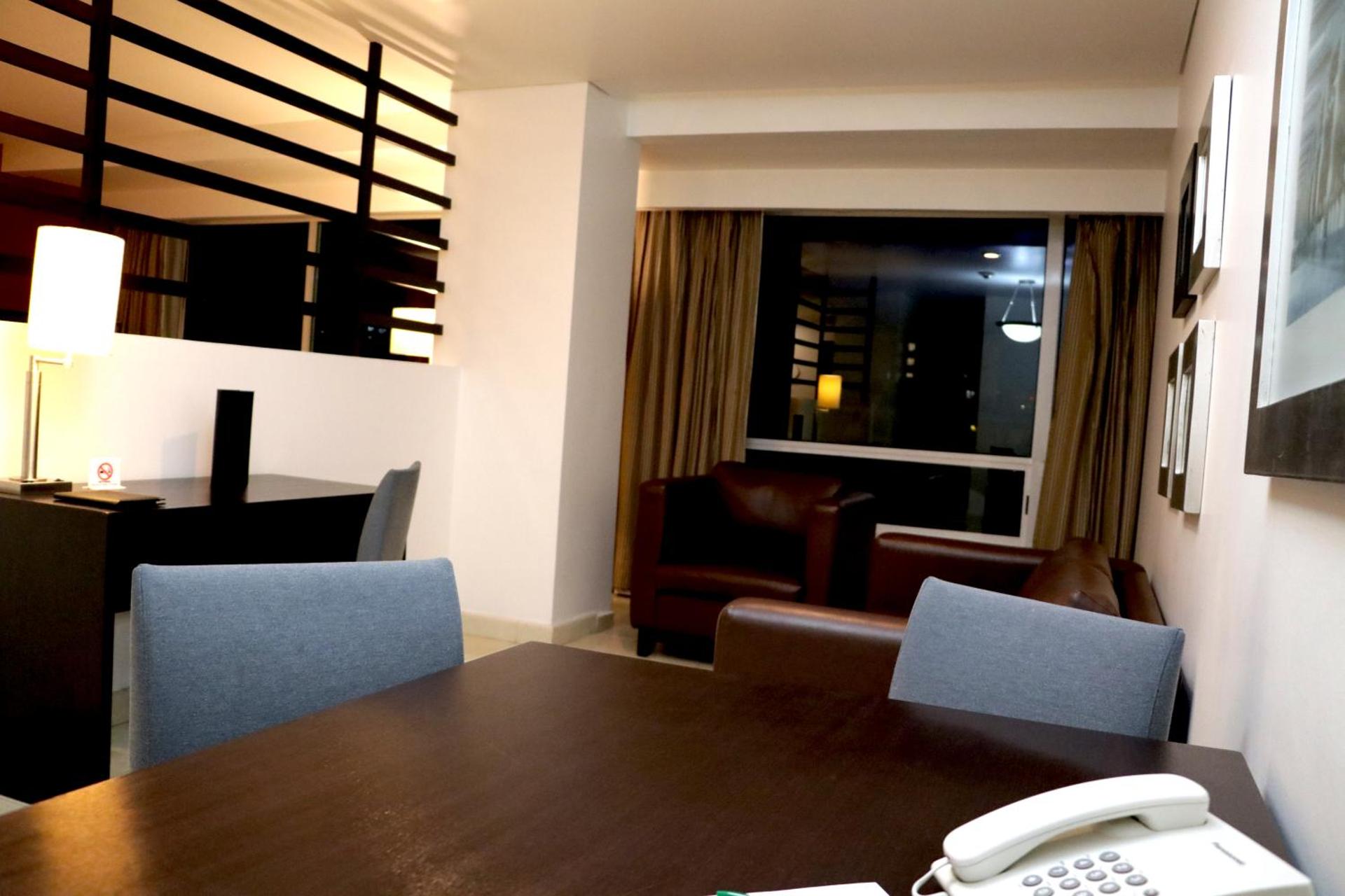 Hotel & Suites PF - Photo 22