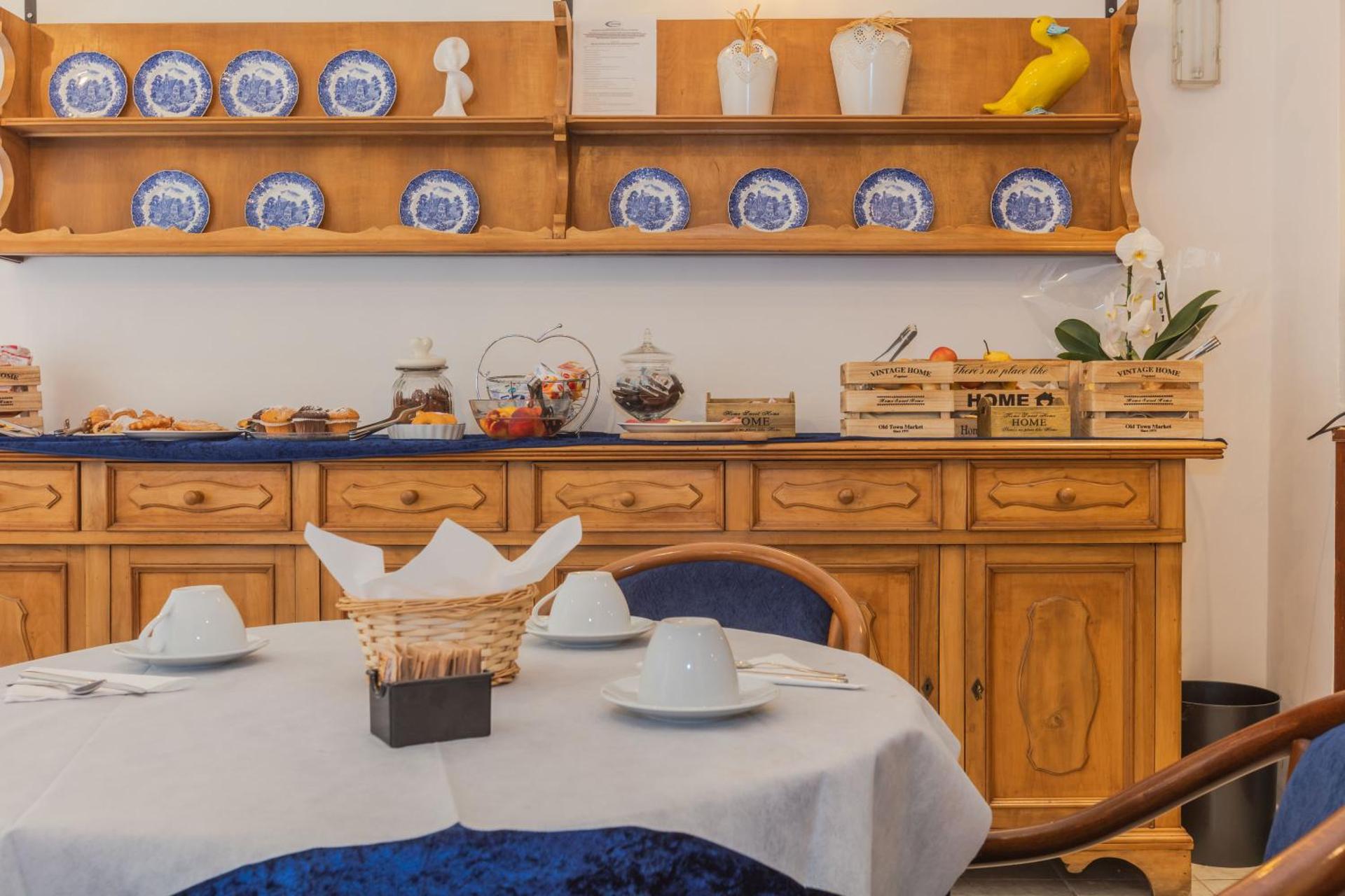 Hotel Viterbo Inn - Photo 41