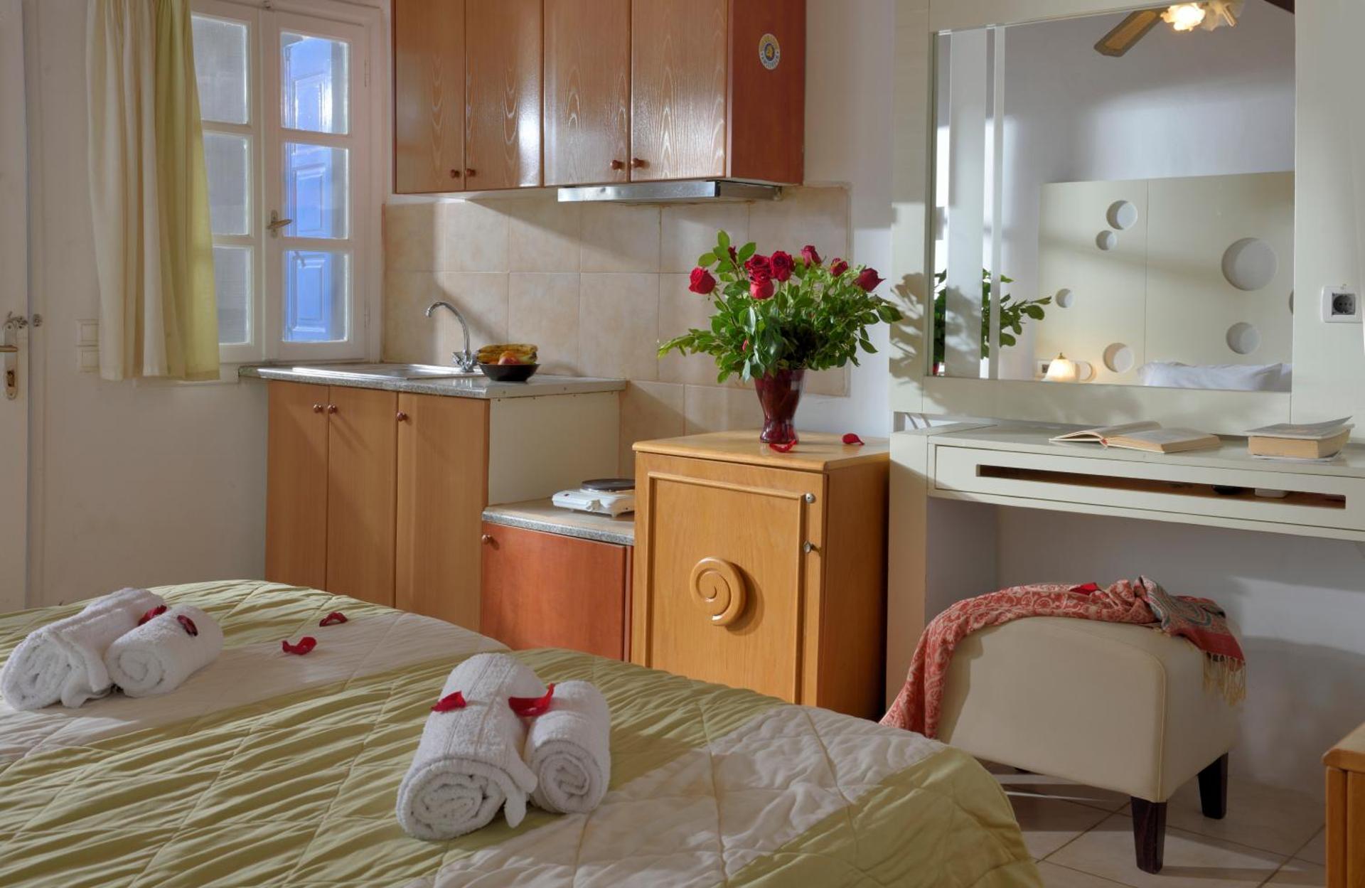 Adonis Rooms - Photo 38