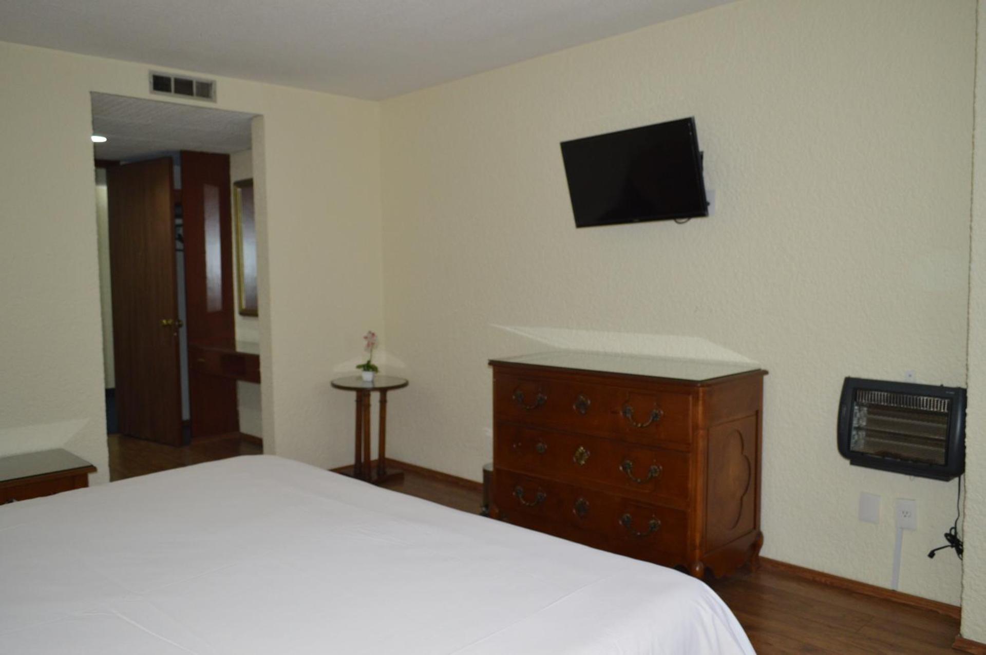 Hotel Valle de Mexico Toreo - Photo 24