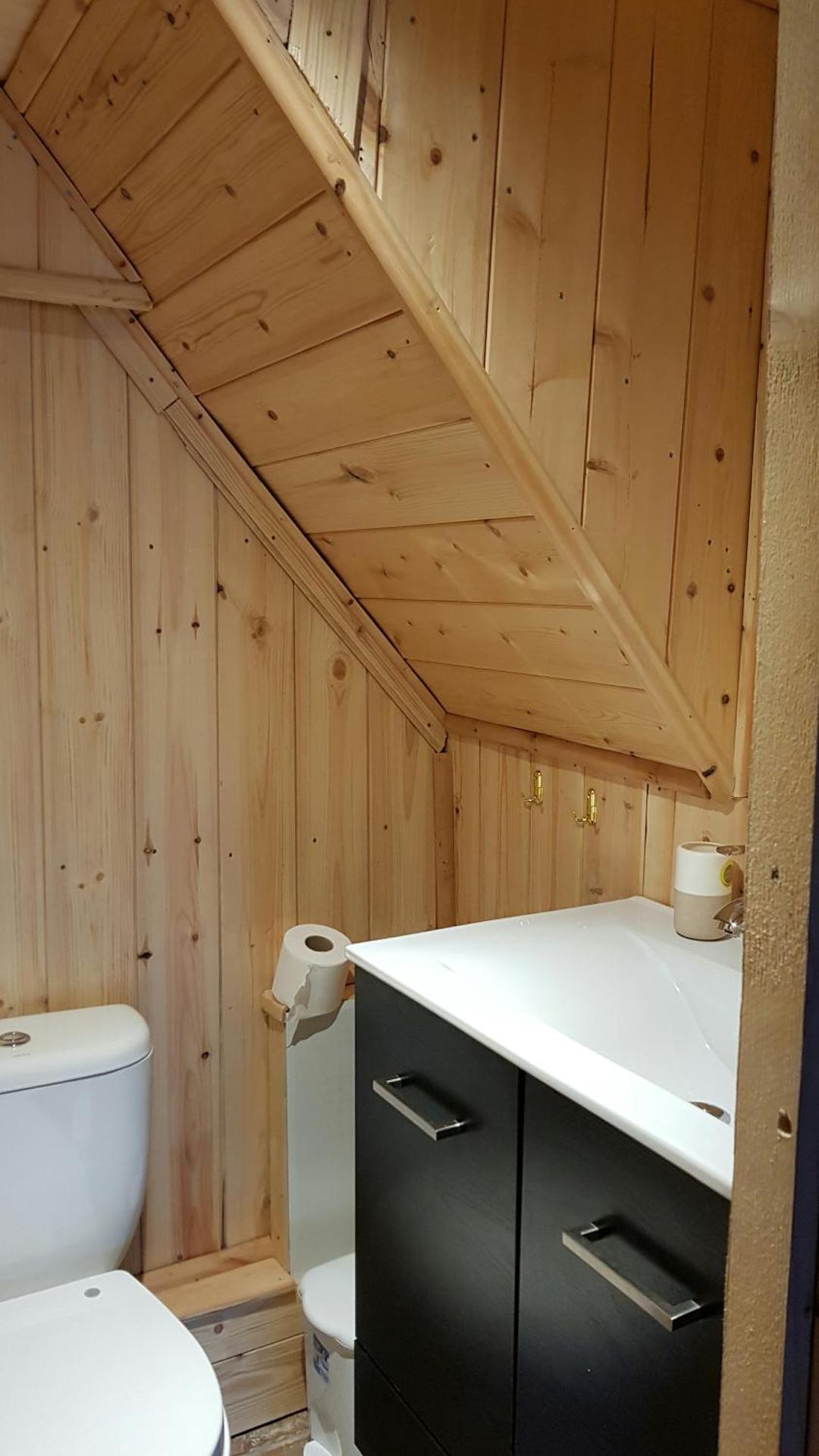 Stone house on the rock - Photo 37