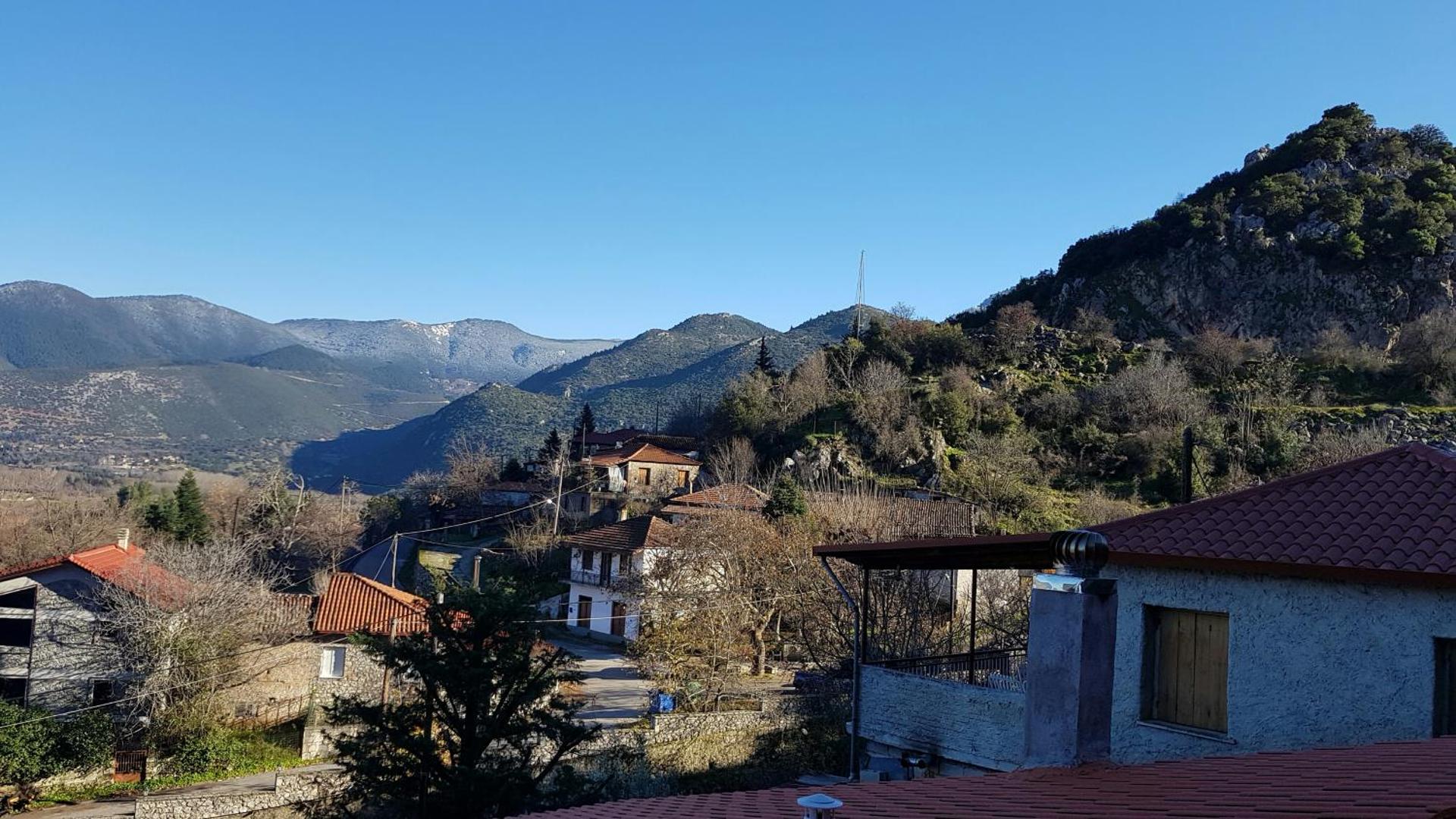 Stone house on the rock - Photo 48