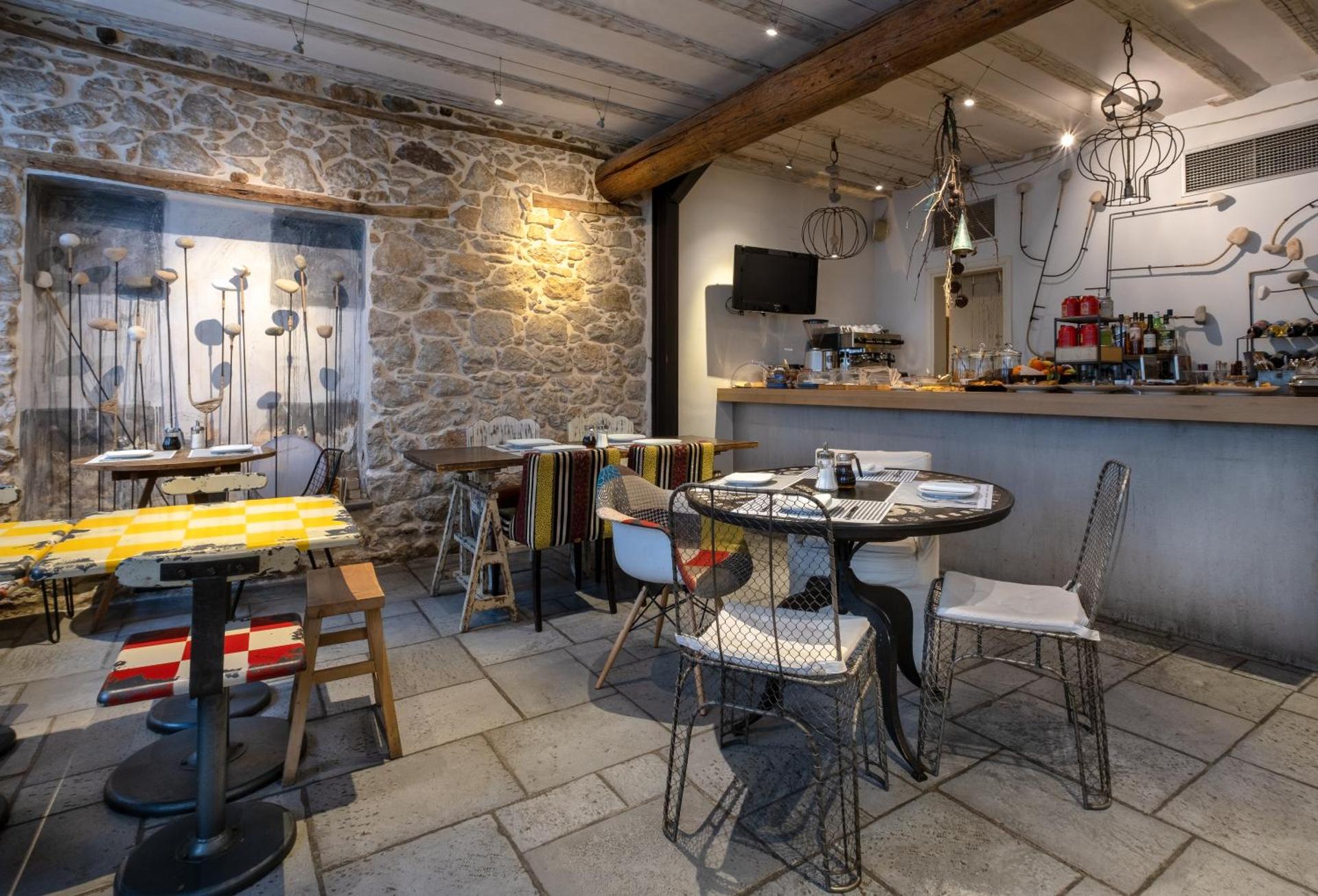 Amymone and Adiandi - Photo 163