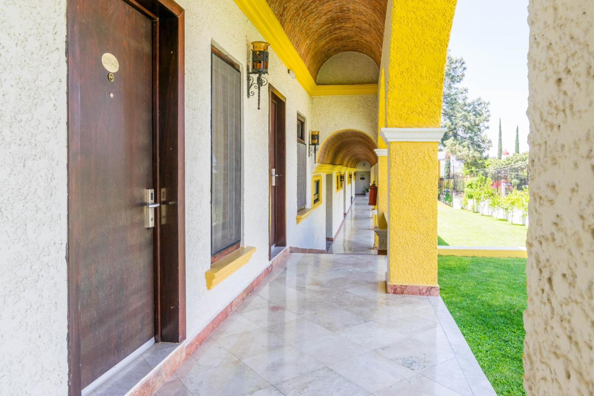 Imperio De Angeles - Photo 96