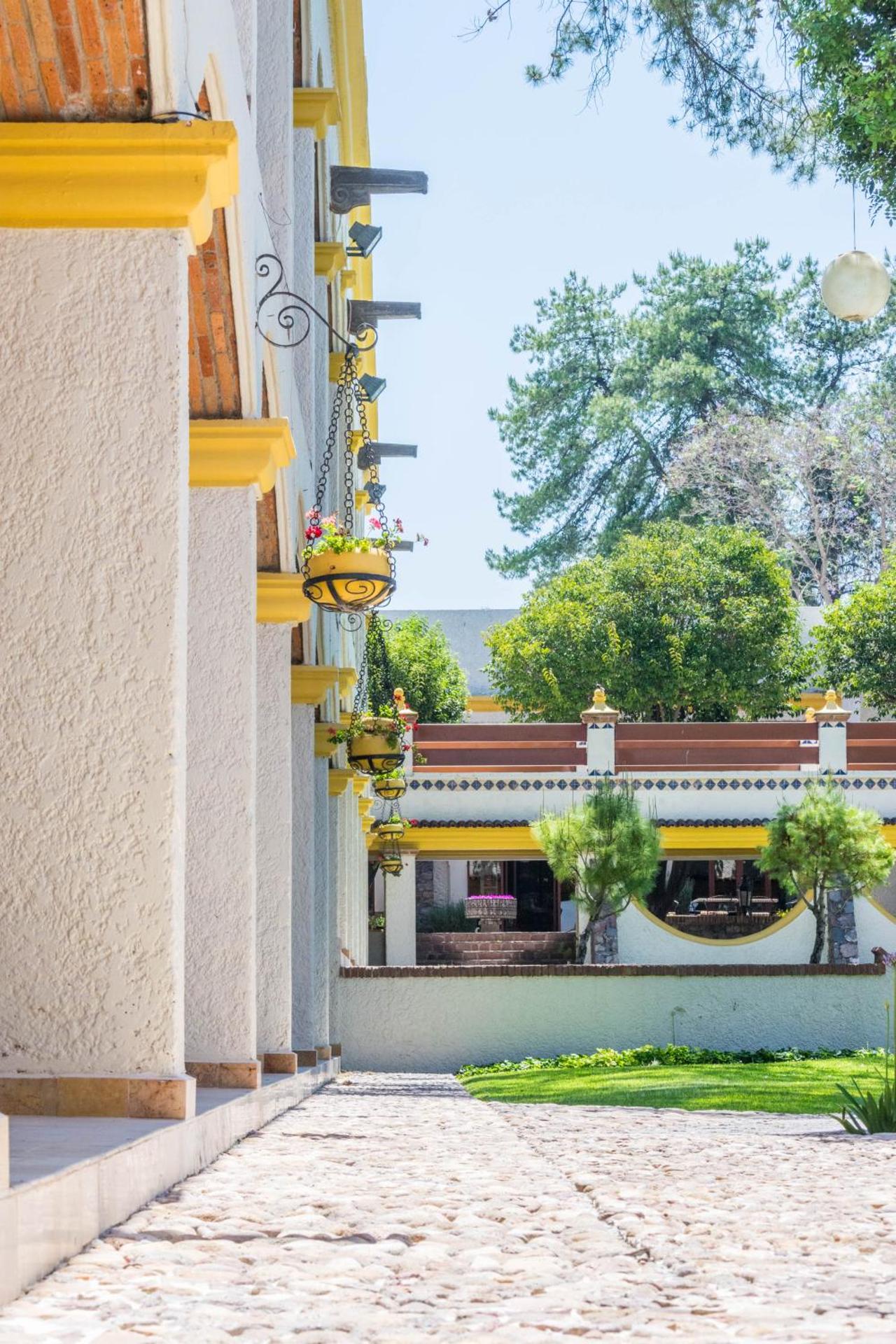 Imperio De Angeles - Photo 95