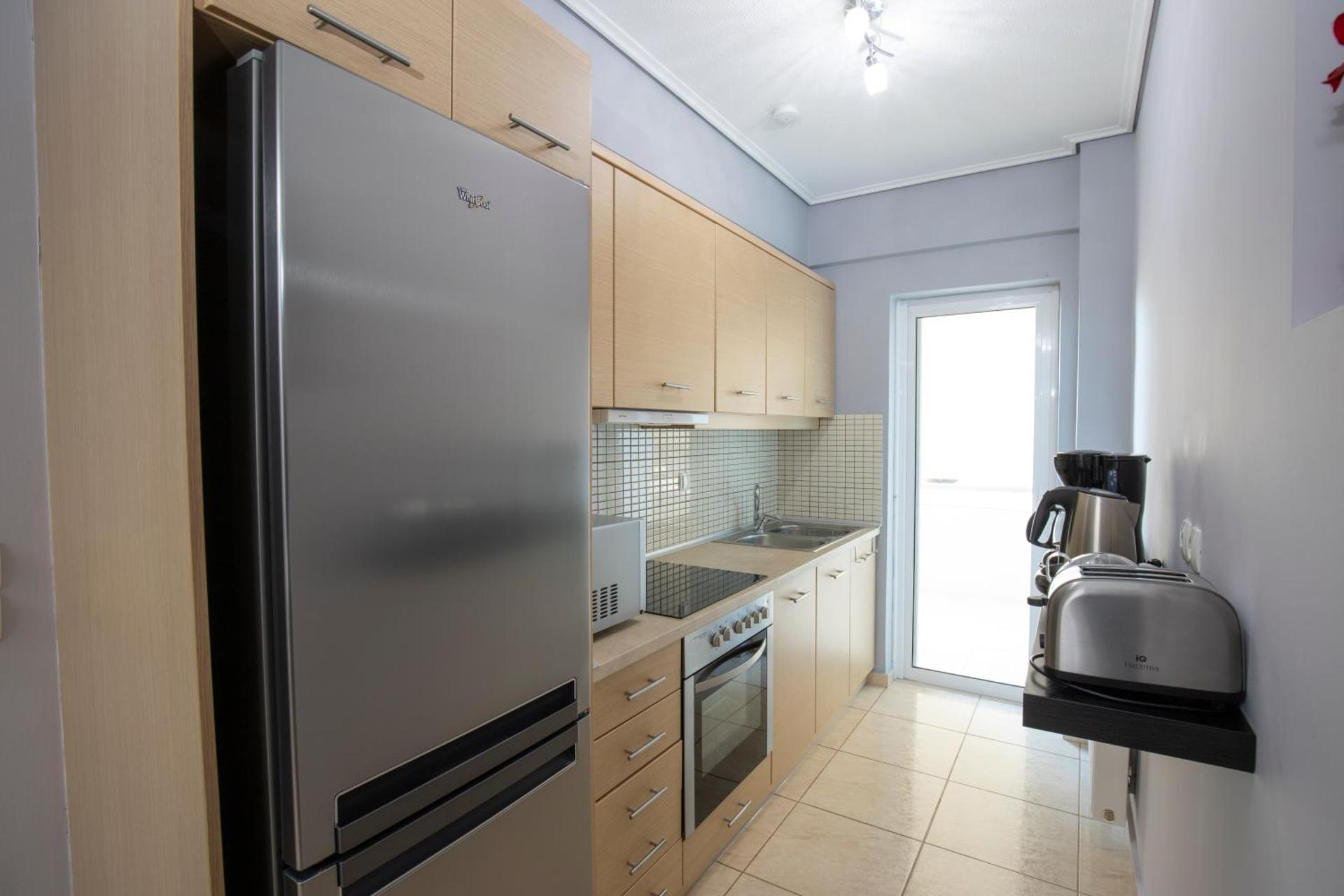 A&J Apartments or Rooms athens airport - Photo 5