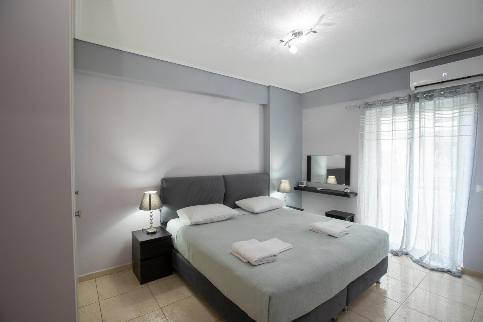 A&J Apartments or Rooms athens airport - Photo 6