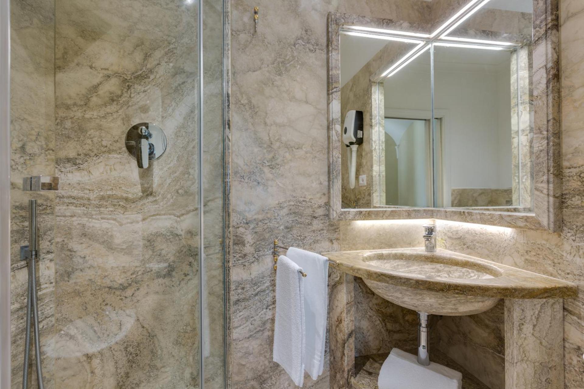 Albergo Chiusarelli - Photo 78