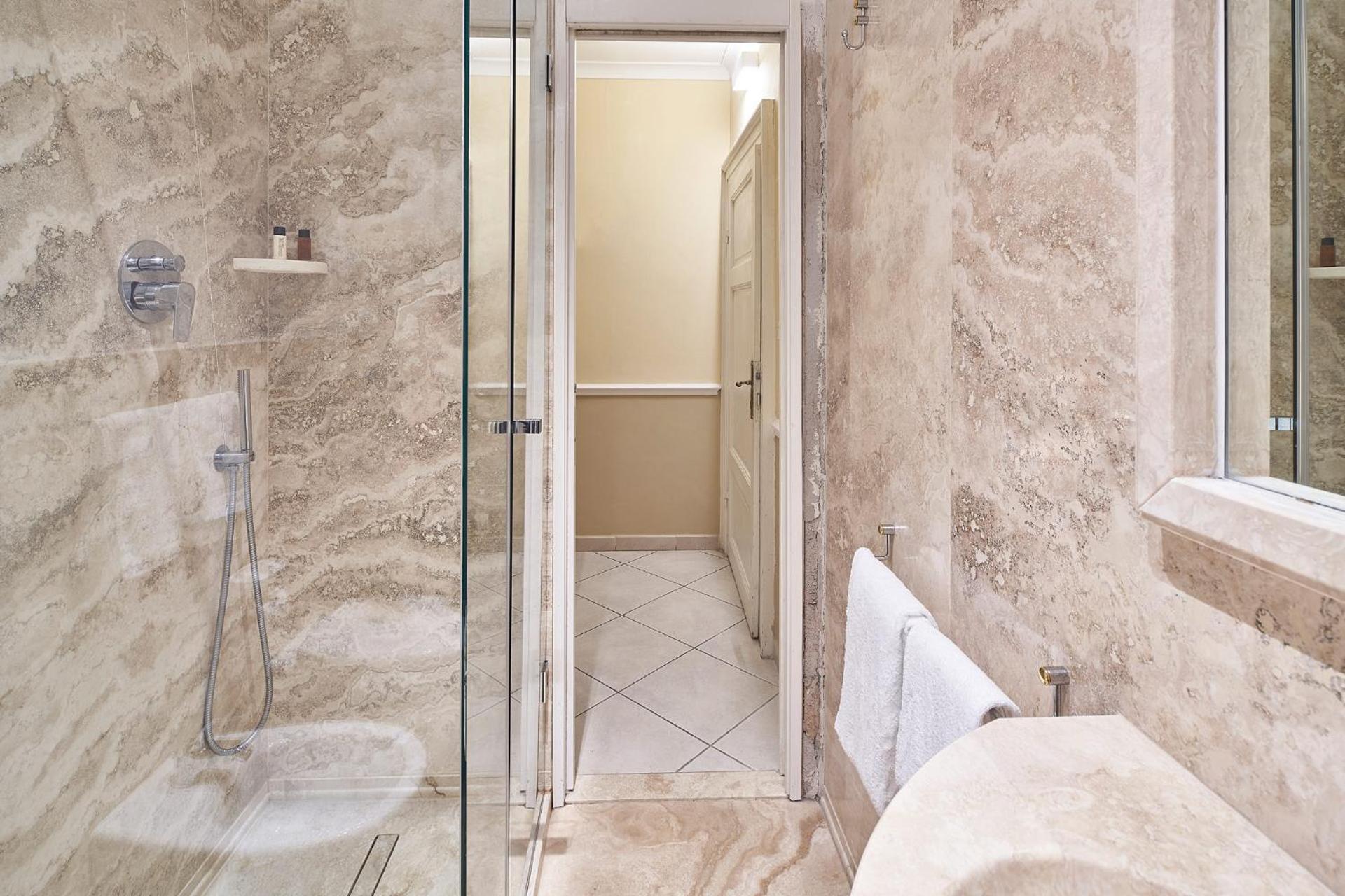 Albergo Chiusarelli - Photo 75