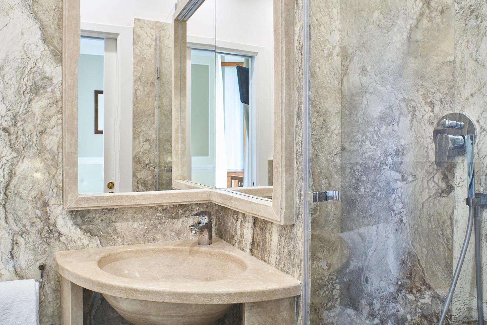Albergo Chiusarelli - Photo 44