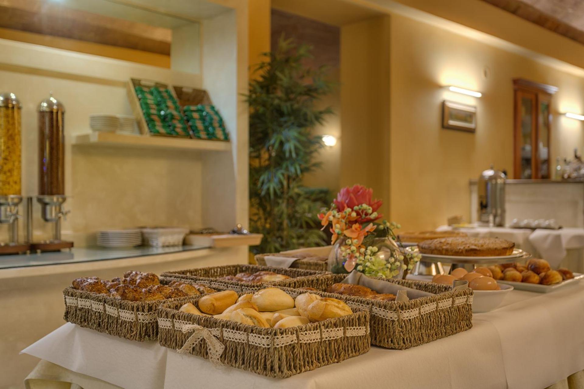 Albergo Chiusarelli - Photo 143