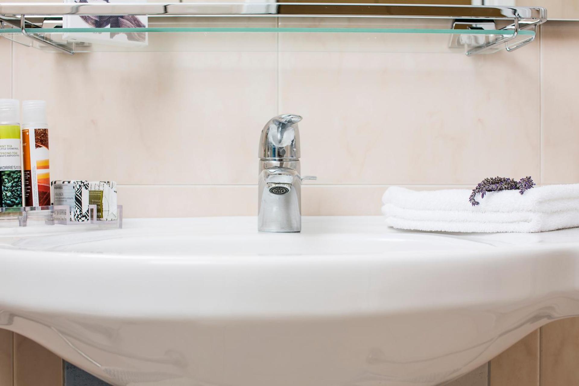 Lagos Mare Hotel - Photo 50