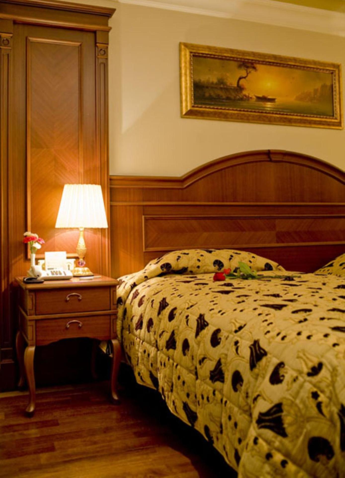 GLK PREMIER Regency Suites & Spa - Photo 51