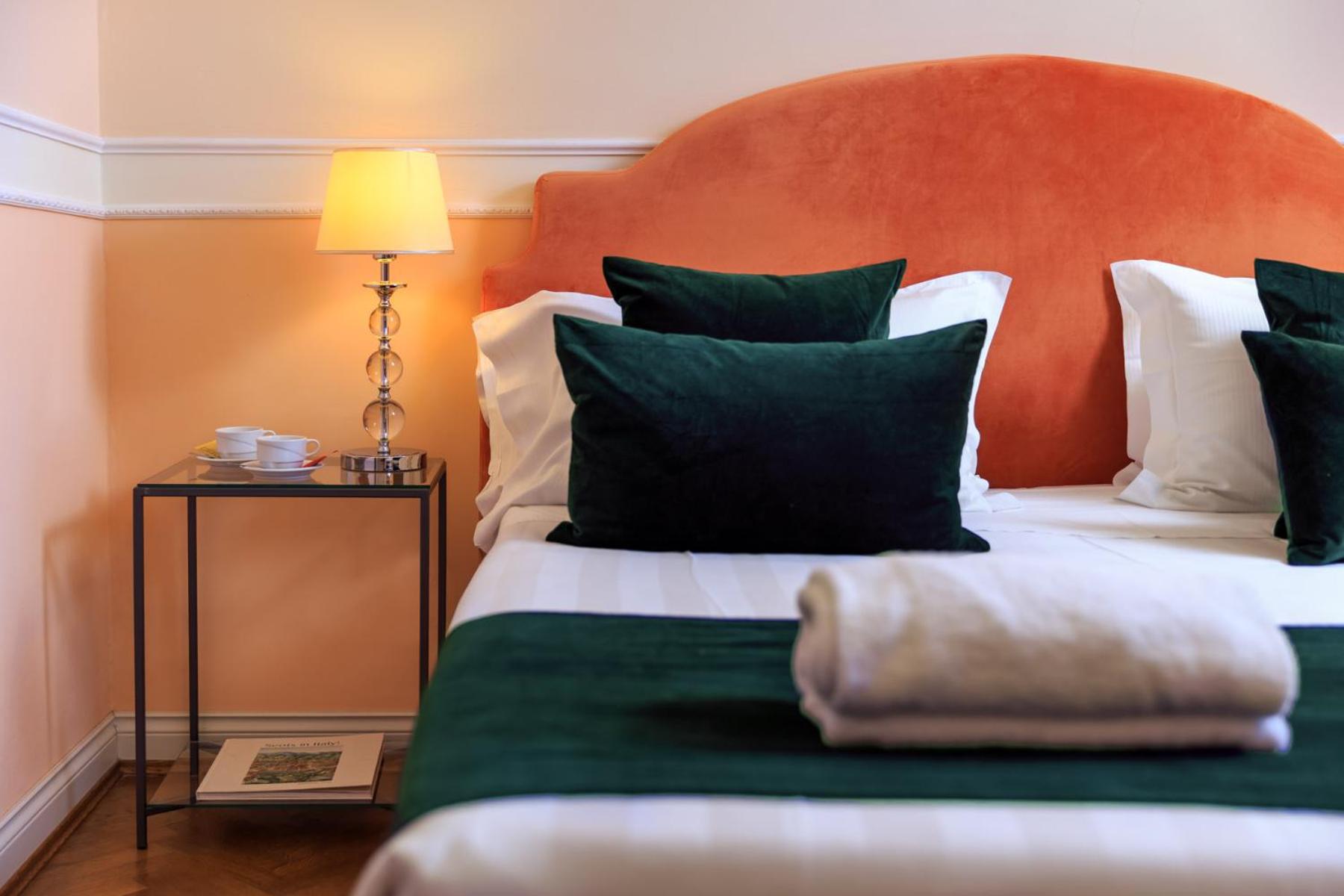 Hotel Villa Carlotta - Photo 2