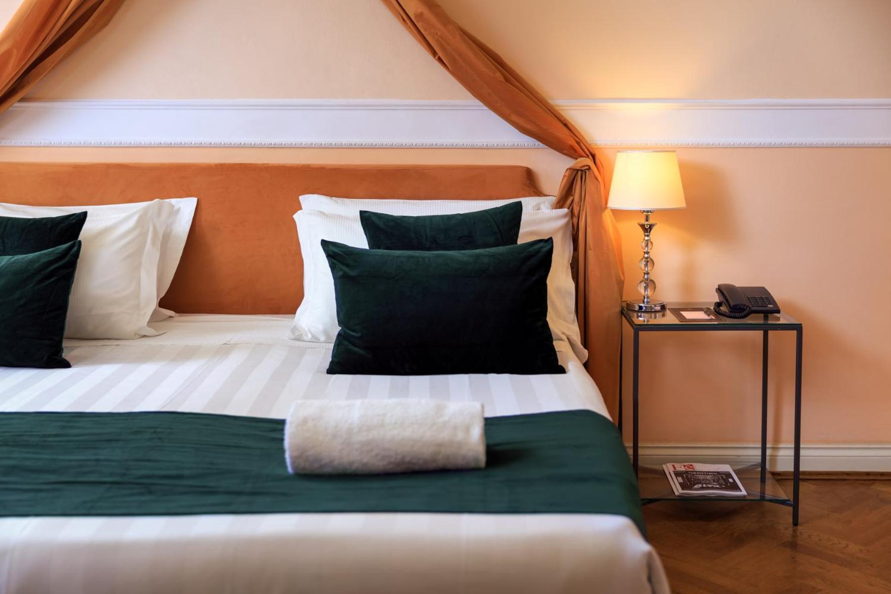 Hotel Villa Carlotta - Photo 15