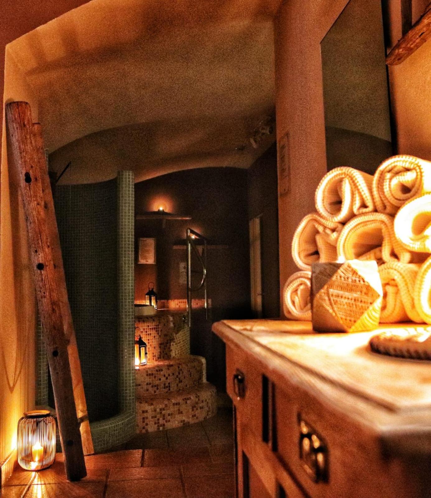 Hotel Alla Rocca - Photo 11