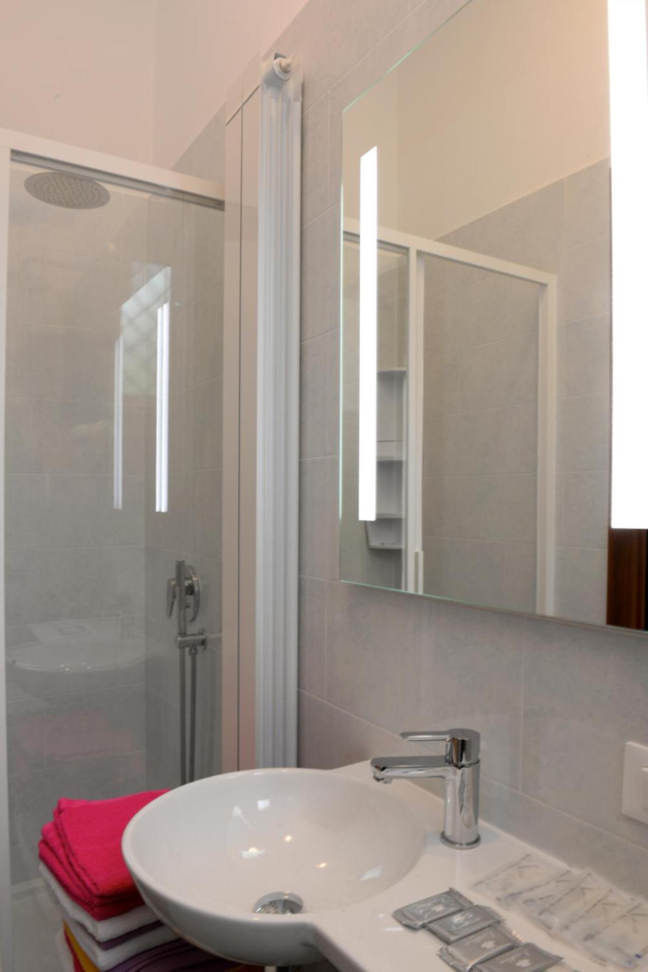 Hotel Puntabella - Photo 126