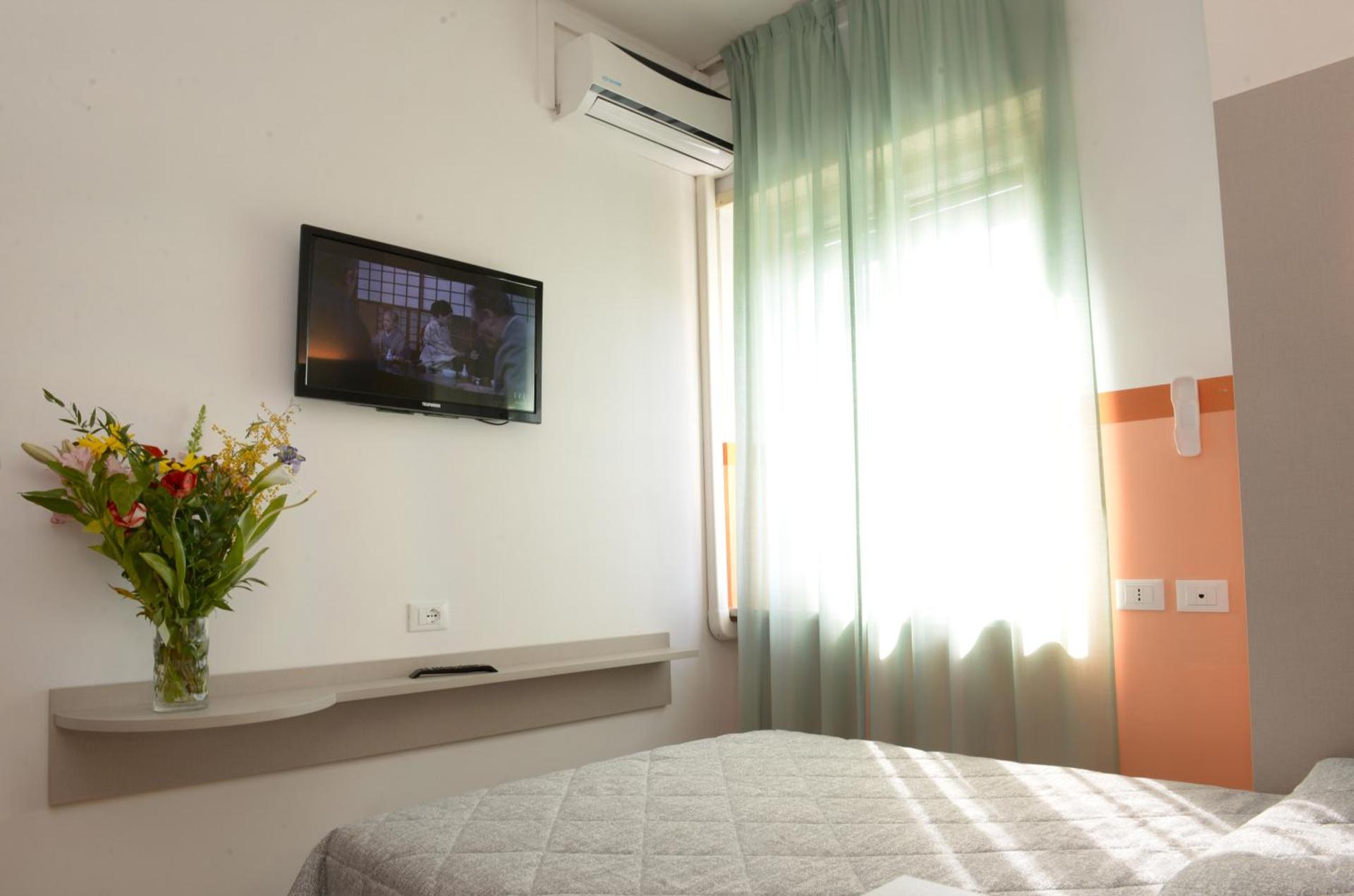 Hotel Puntabella - Photo 102