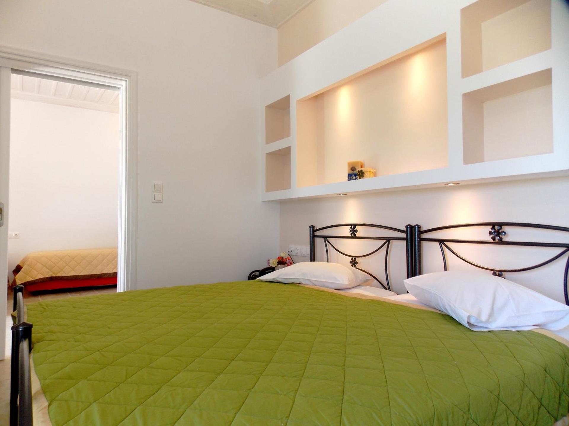 Galaxy Hotel - Photo 11