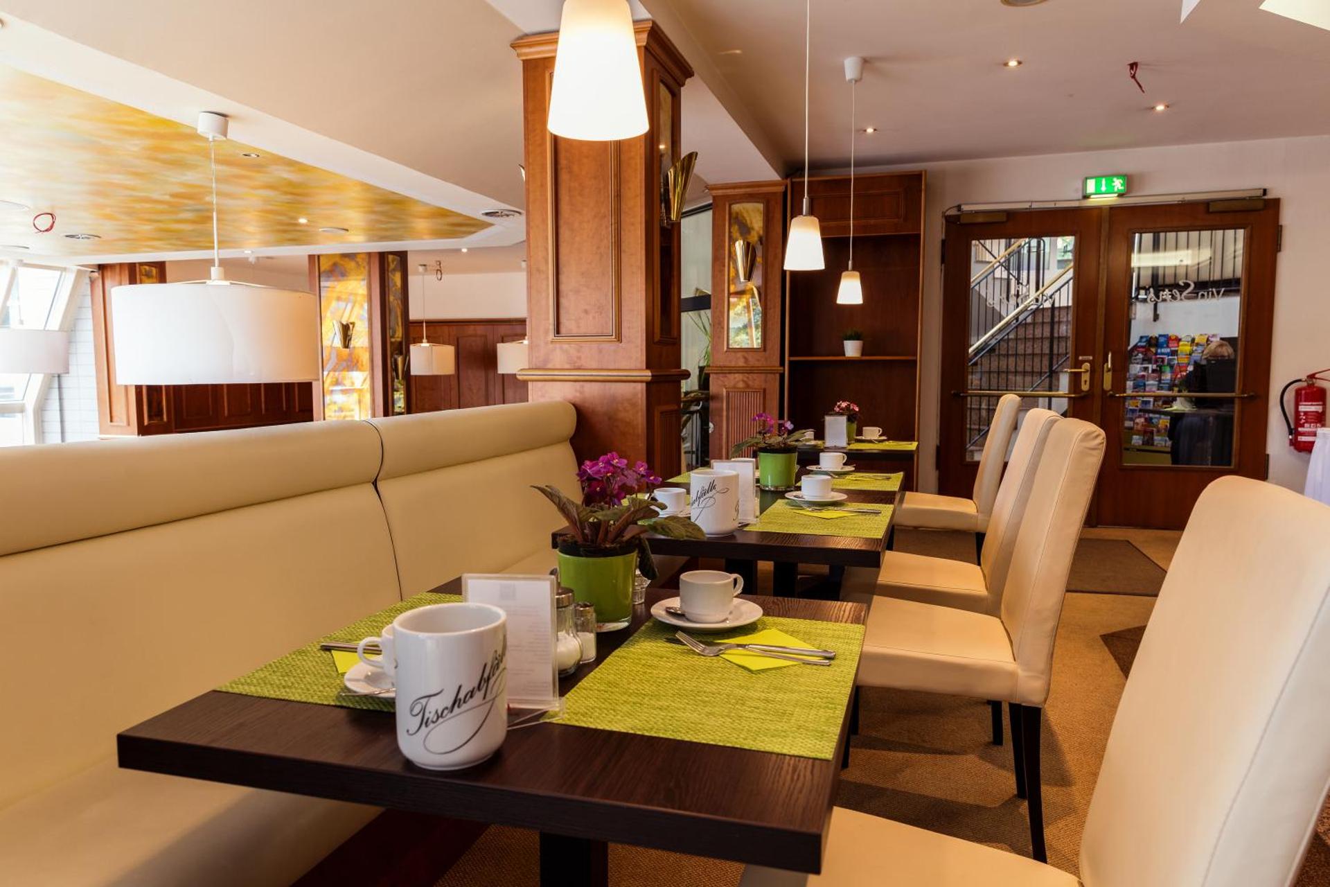 SensCity Hotel Berlin Spandau - Photo 21