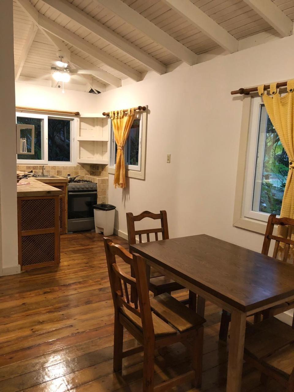 Posada Arco Iris, West End - Photo 57