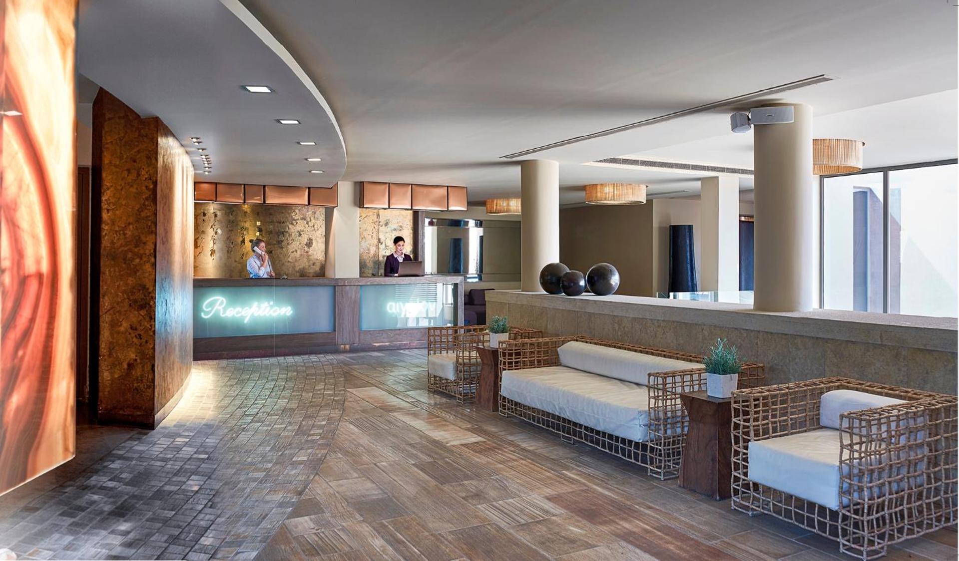 Aegeon Beach Hotel - Photo 85