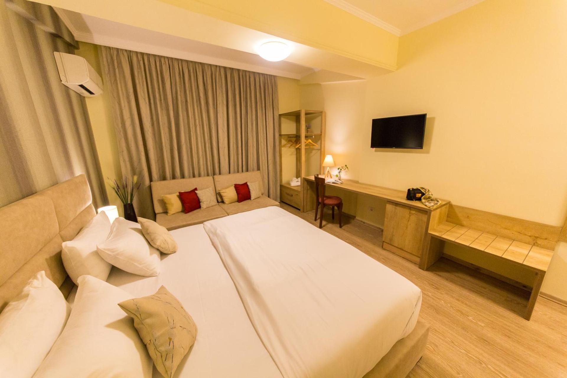 Hotel Baron - Photo 52