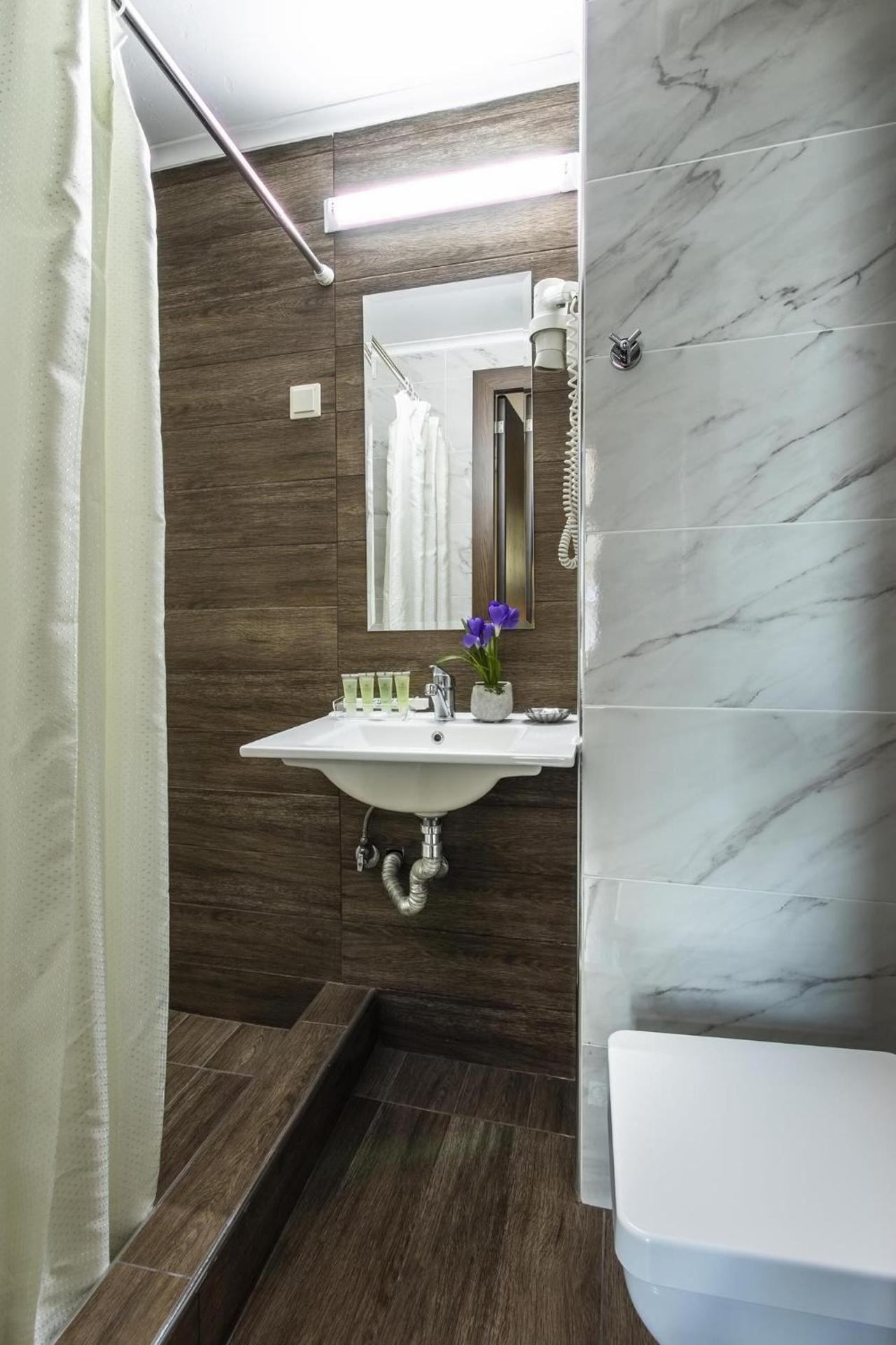 Egnatia Hotel - Photo 23