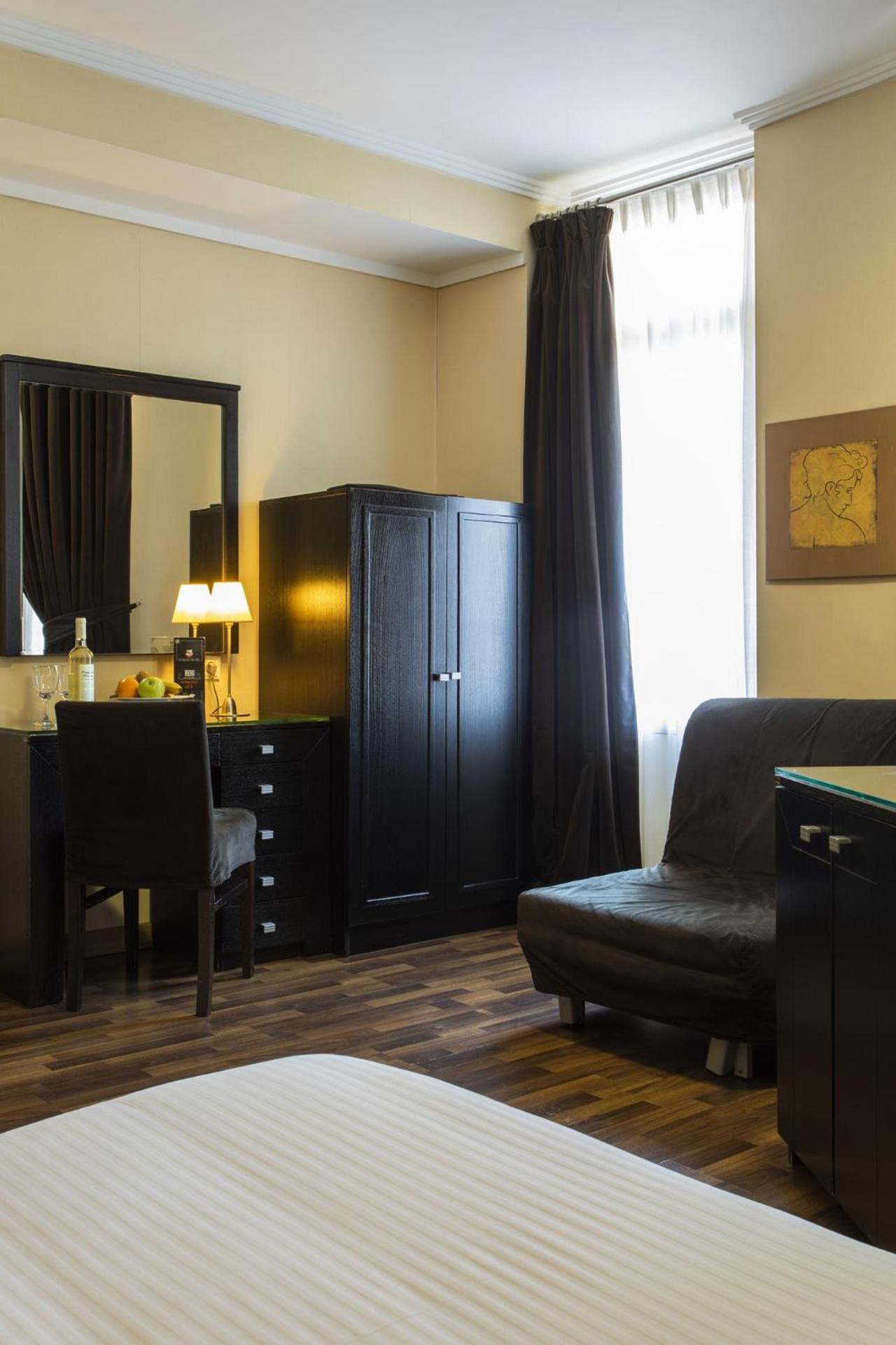 Egnatia Hotel - Photo 25