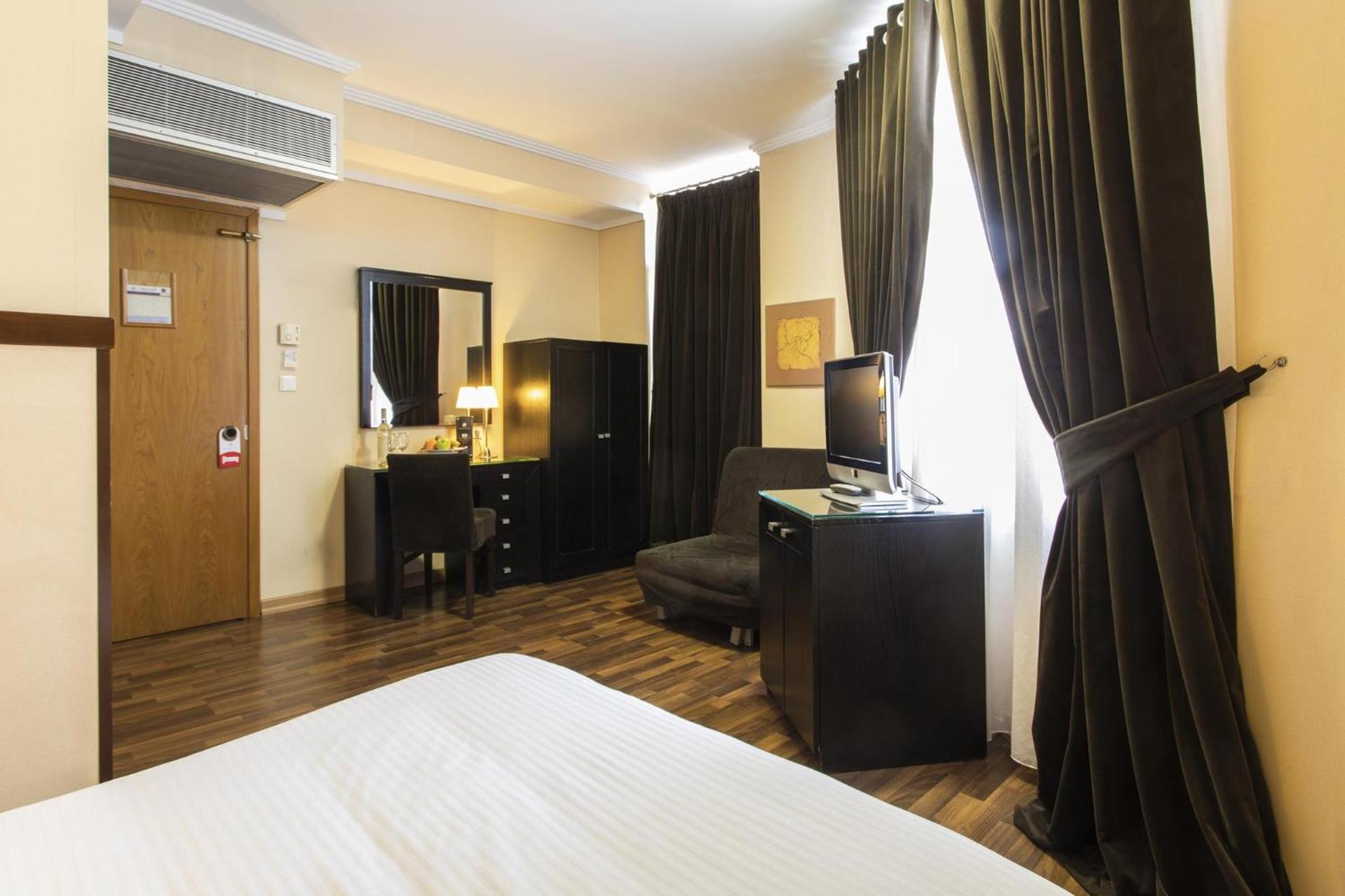 Egnatia Hotel - Photo 24