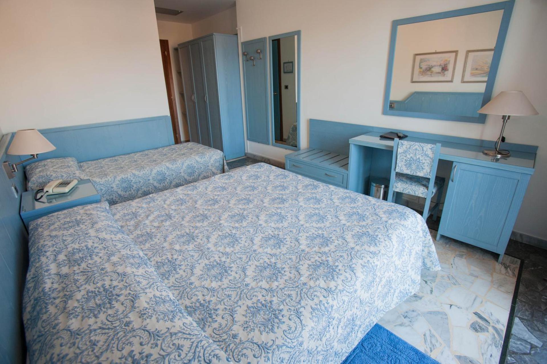 Hotel Ariston - Photo 61