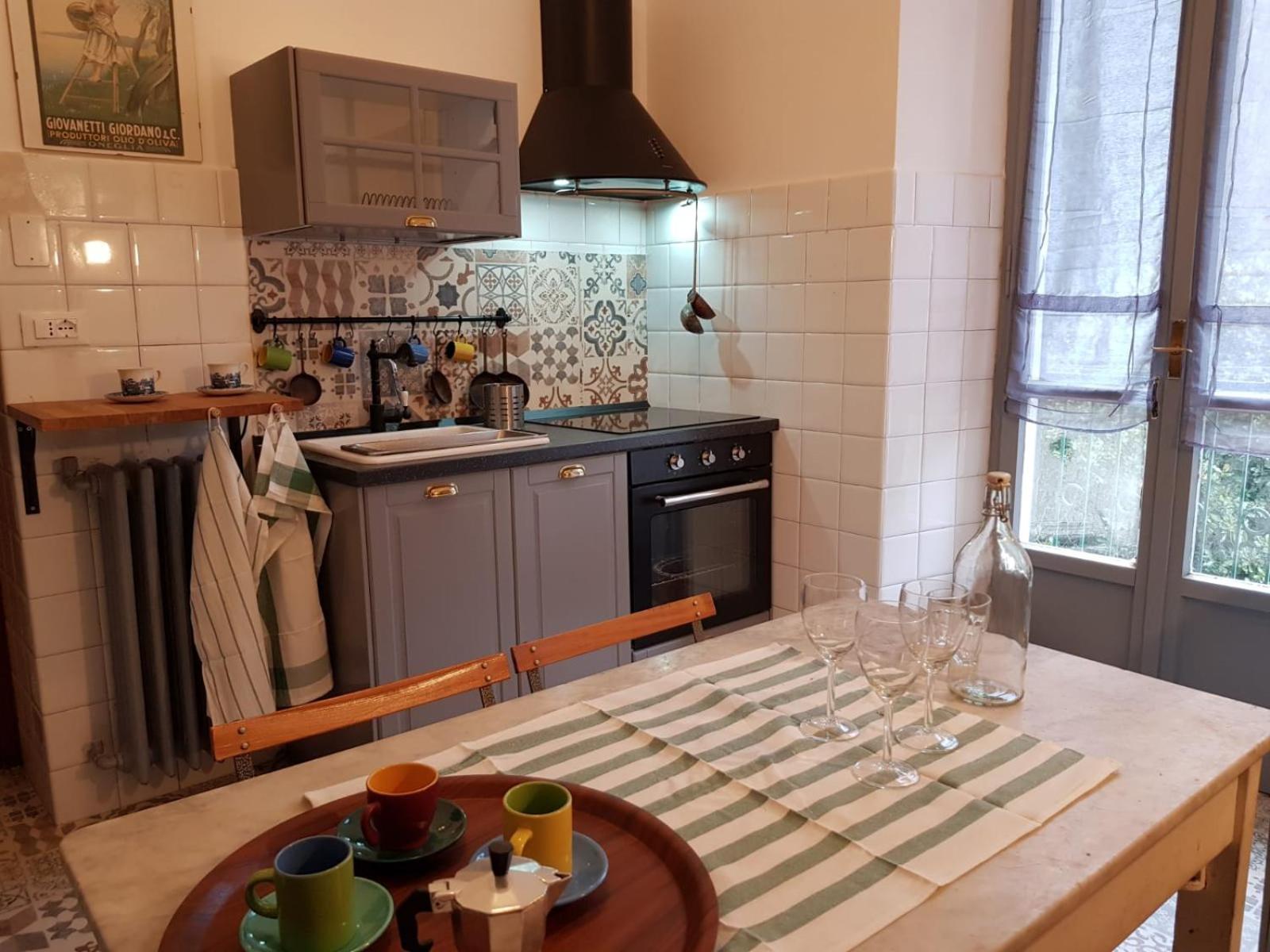 Medieval Pieve Essenza di Riviera - holiday home with garden, WiFi & parking - Photo 41