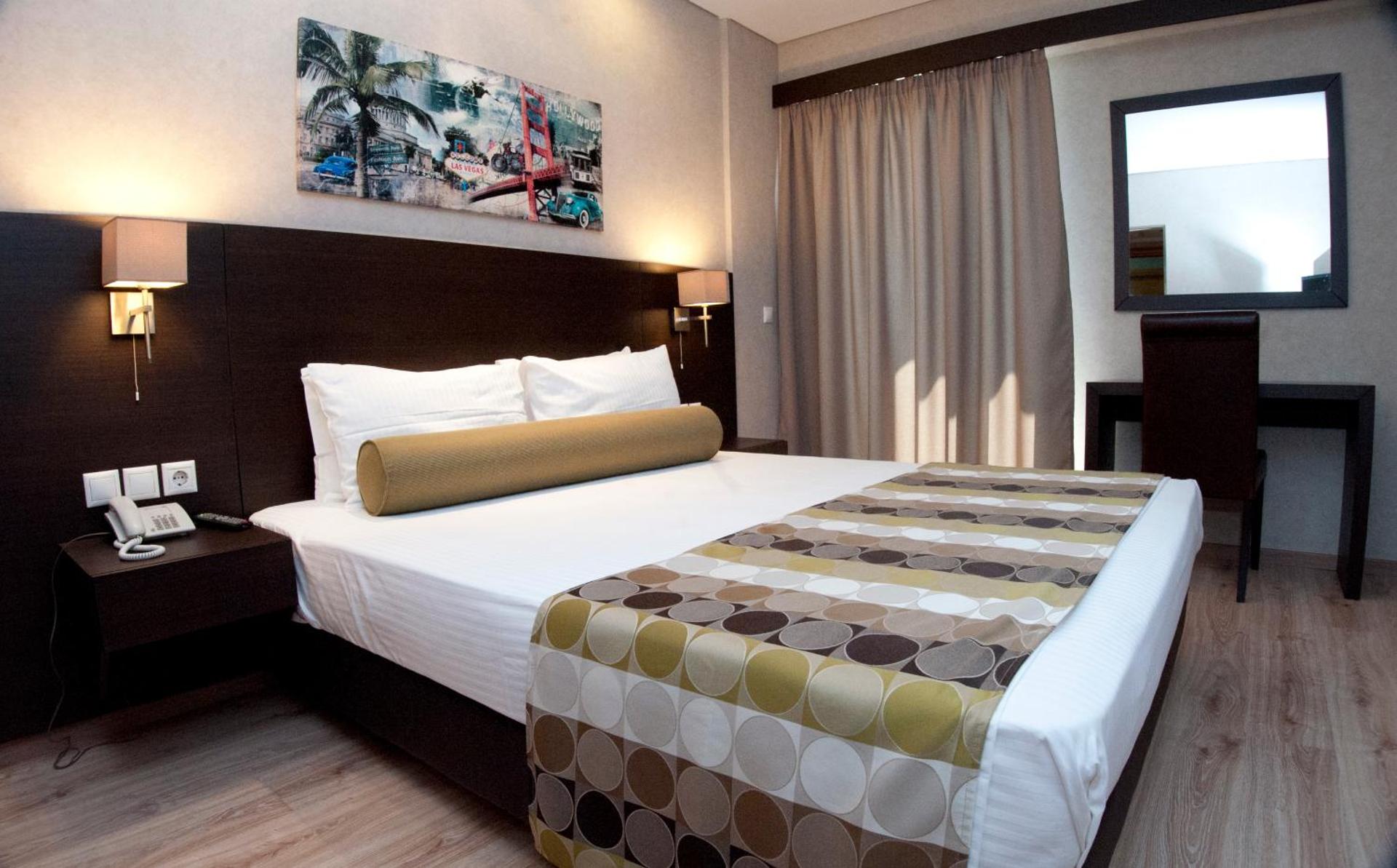 Executive Double with Partial Sea View