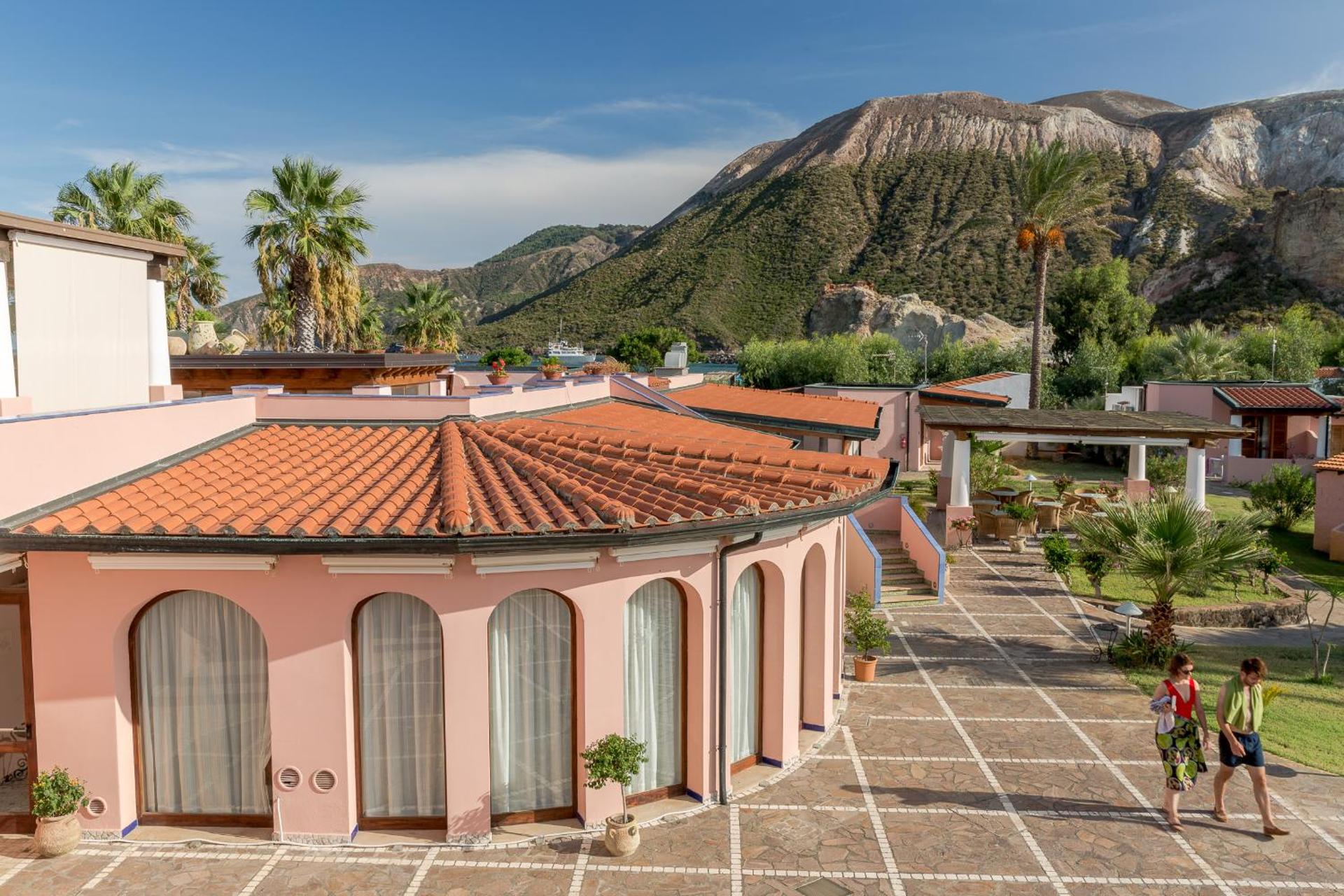 Hotel Eros - Photo 55