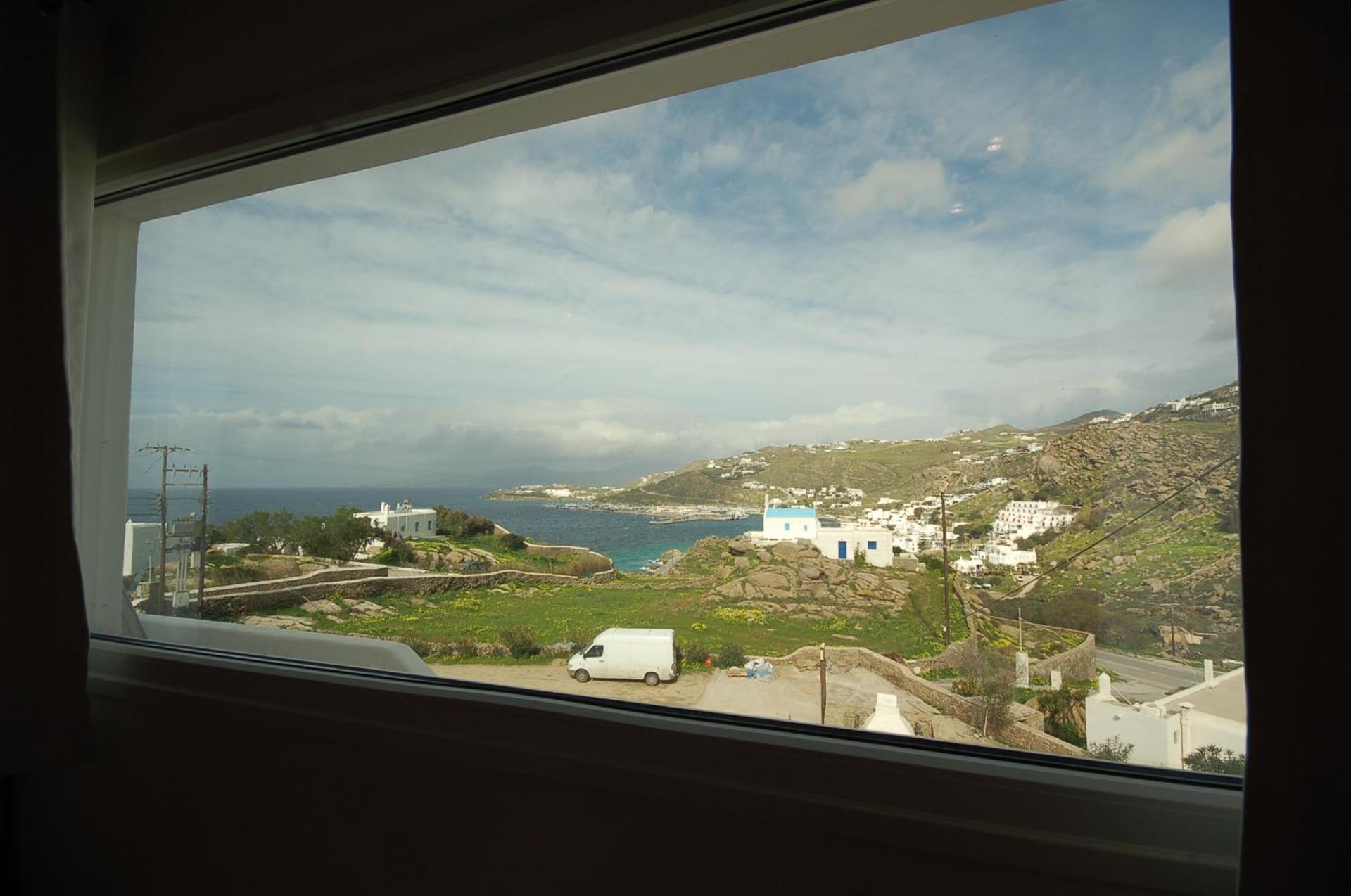 Sahas Suites - Photo 32