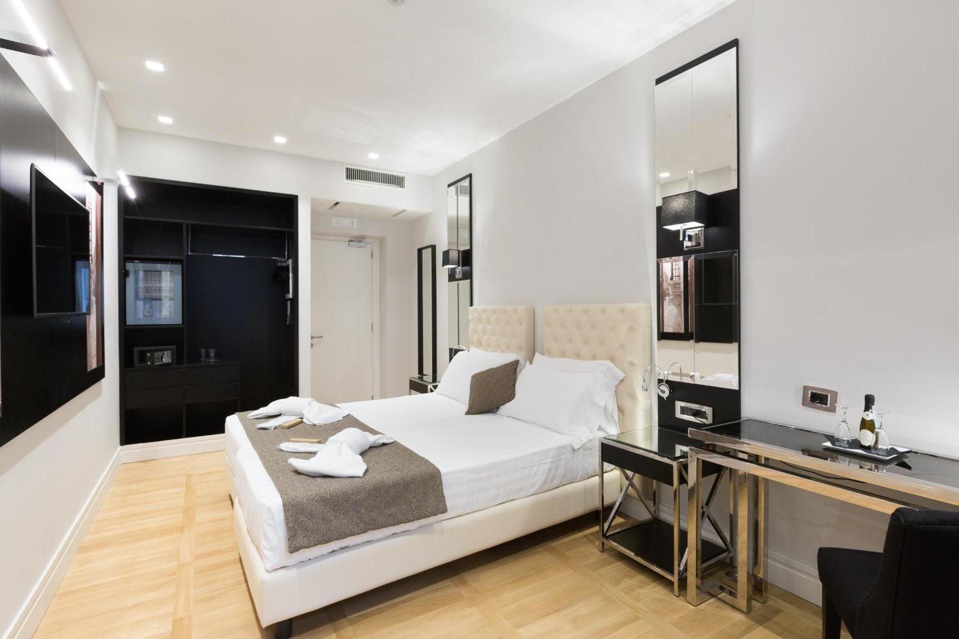 Floris Hotel - Photo 117