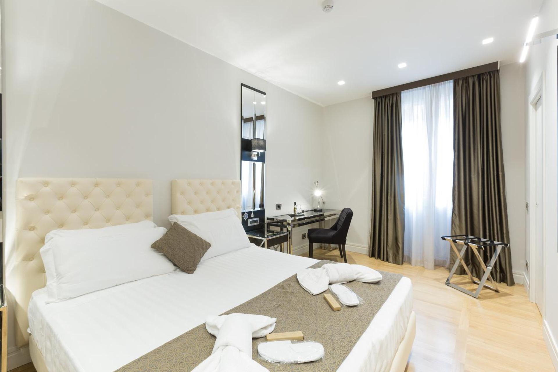 Deluxe Double or Twin Room