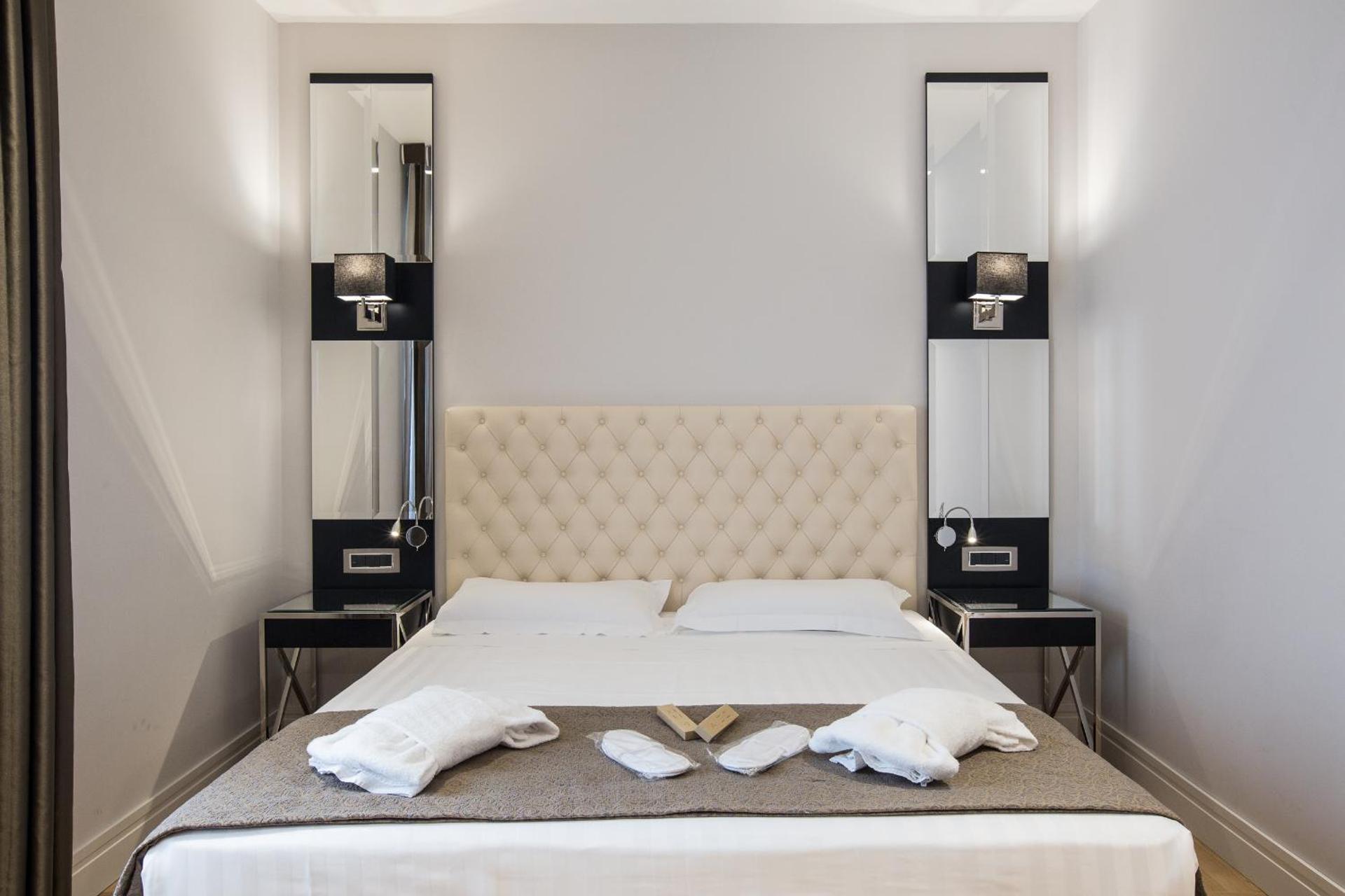 Floris Hotel - Photo 101