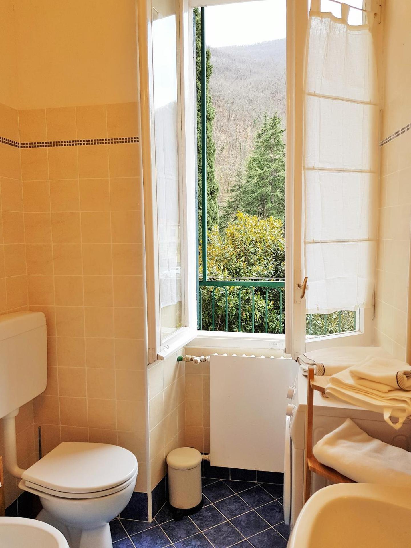 Medieval Pieve Essenza di Riviera - holiday home with garden, WiFi & parking - Photo 40