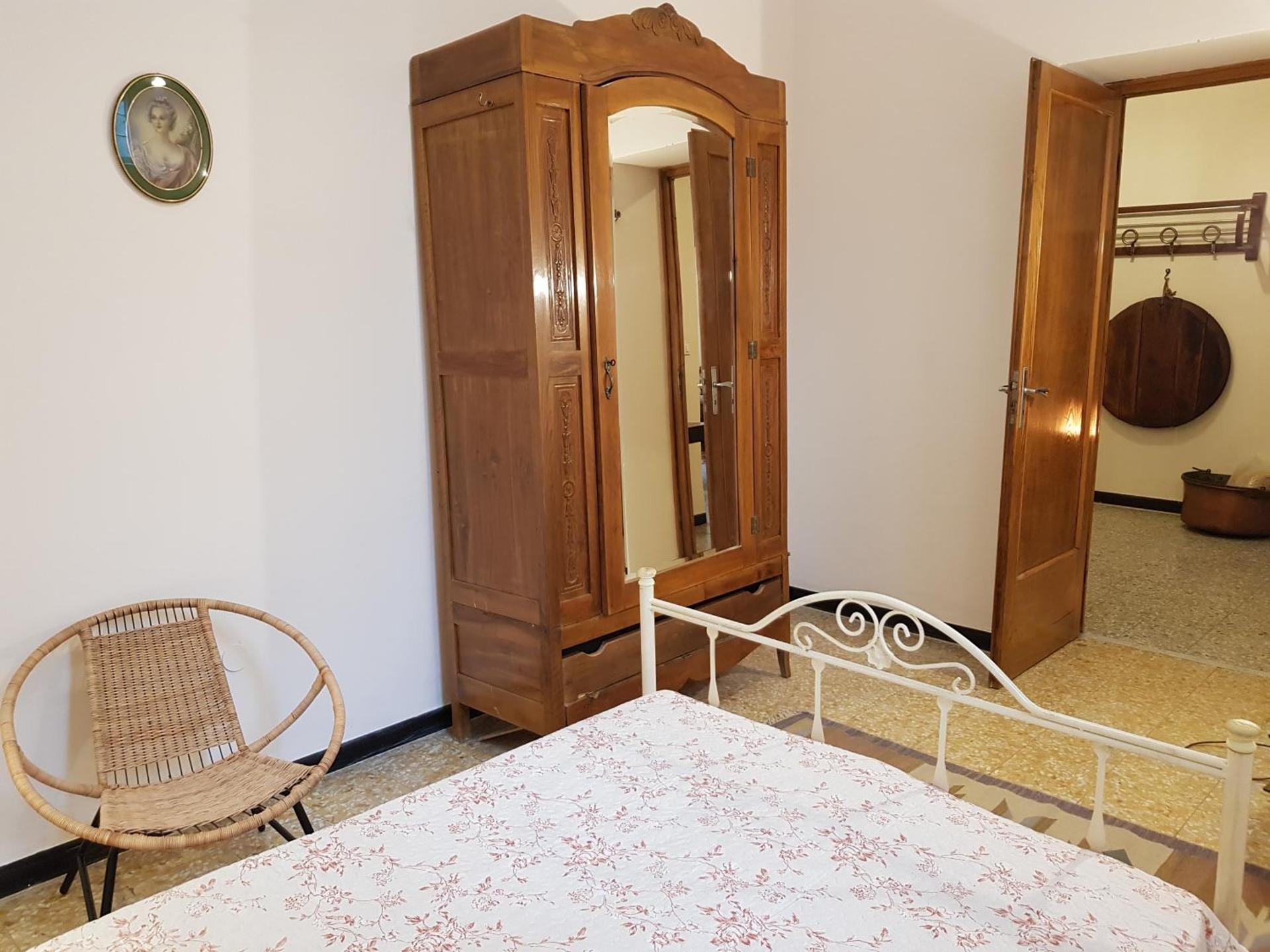 Medieval Pieve Essenza di Riviera - holiday home with garden, WiFi & parking - Photo 37