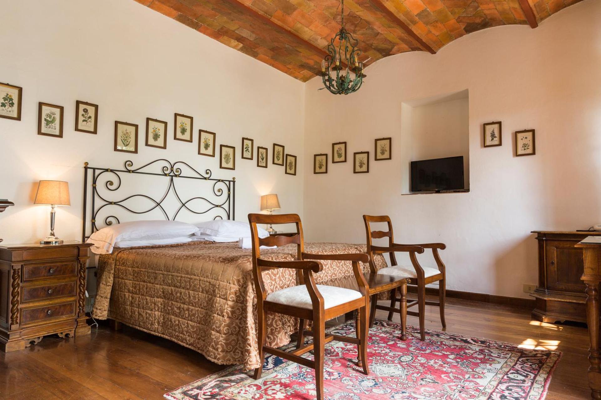 Hotel Villa Casalecchi - Photo 2