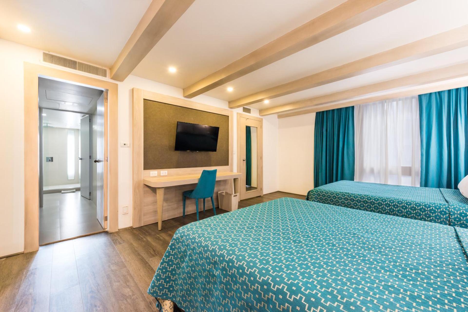Hotel Casa Blanca - Photo 74