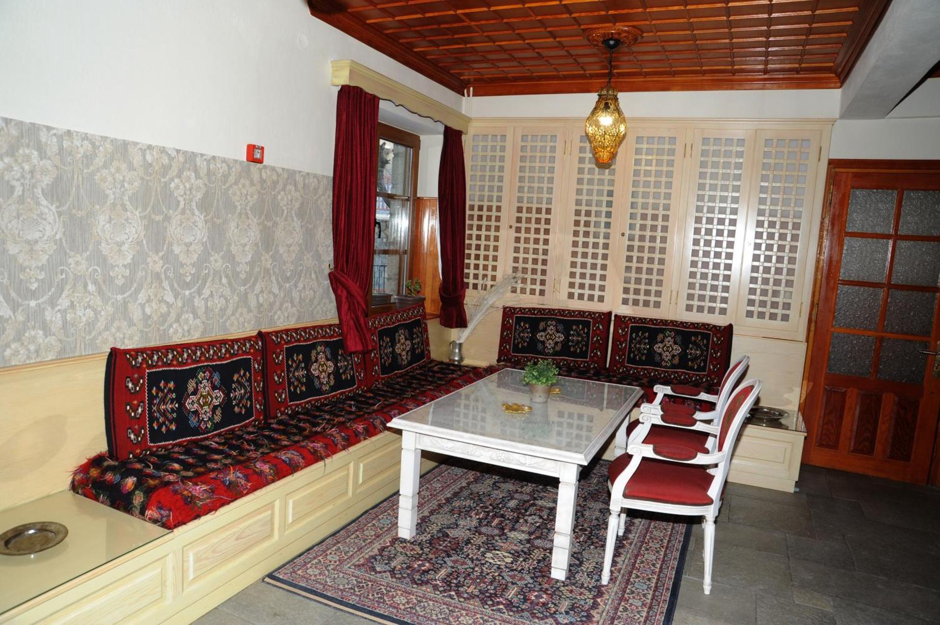 Hotel Olympic - Photo 34