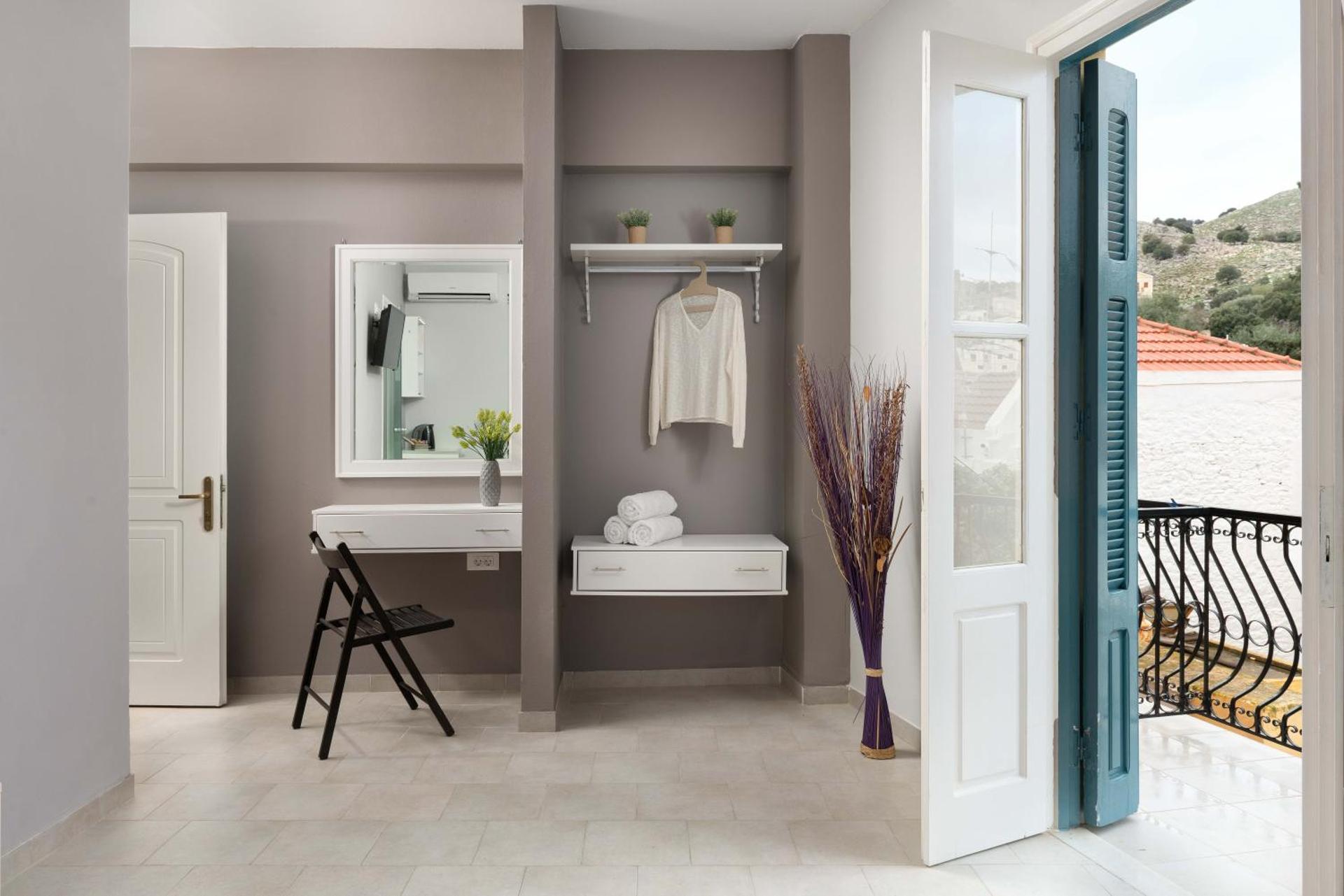 Maravelia's Rooms - Photo 37